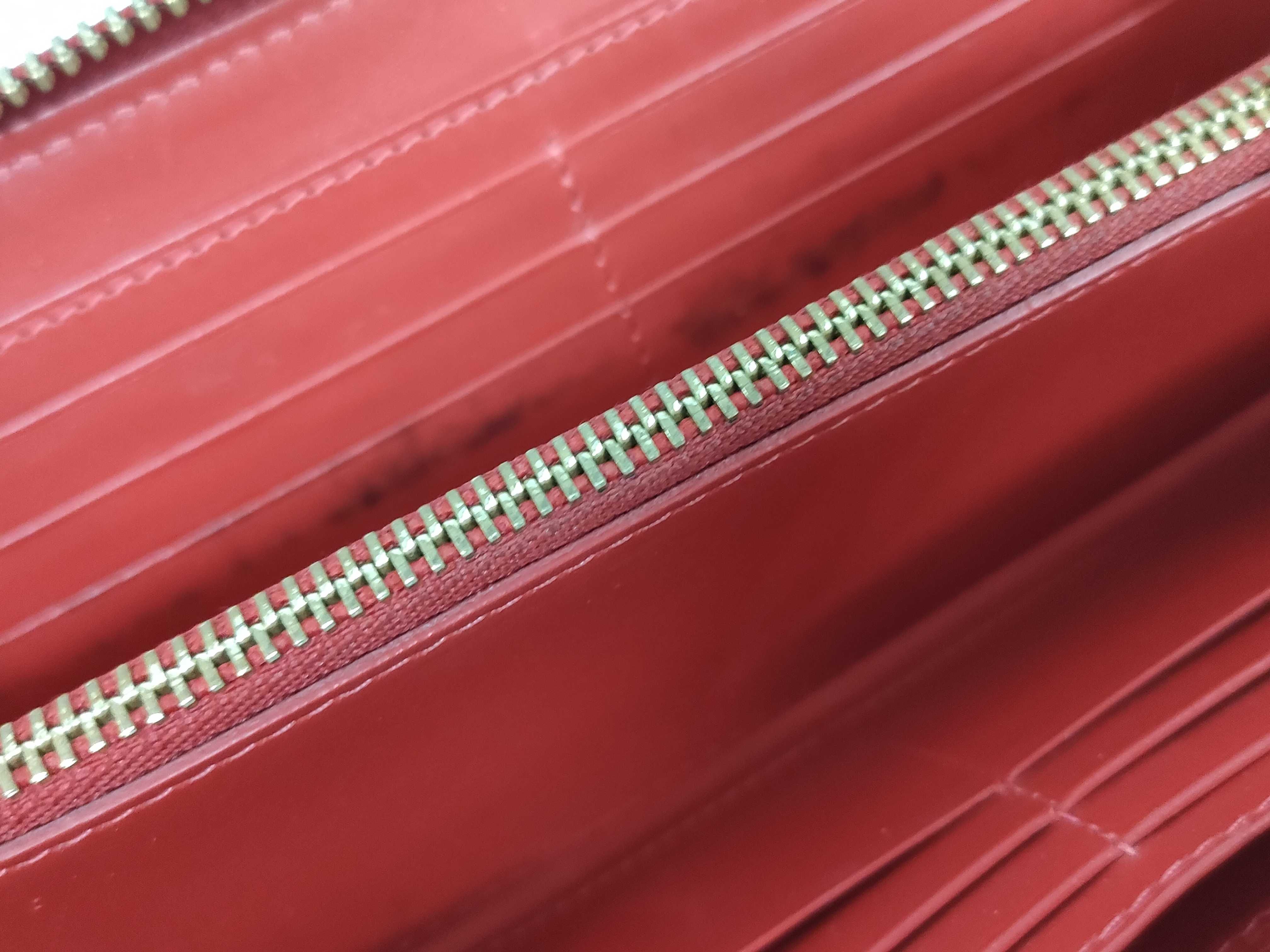wallet, red wallet — view 9