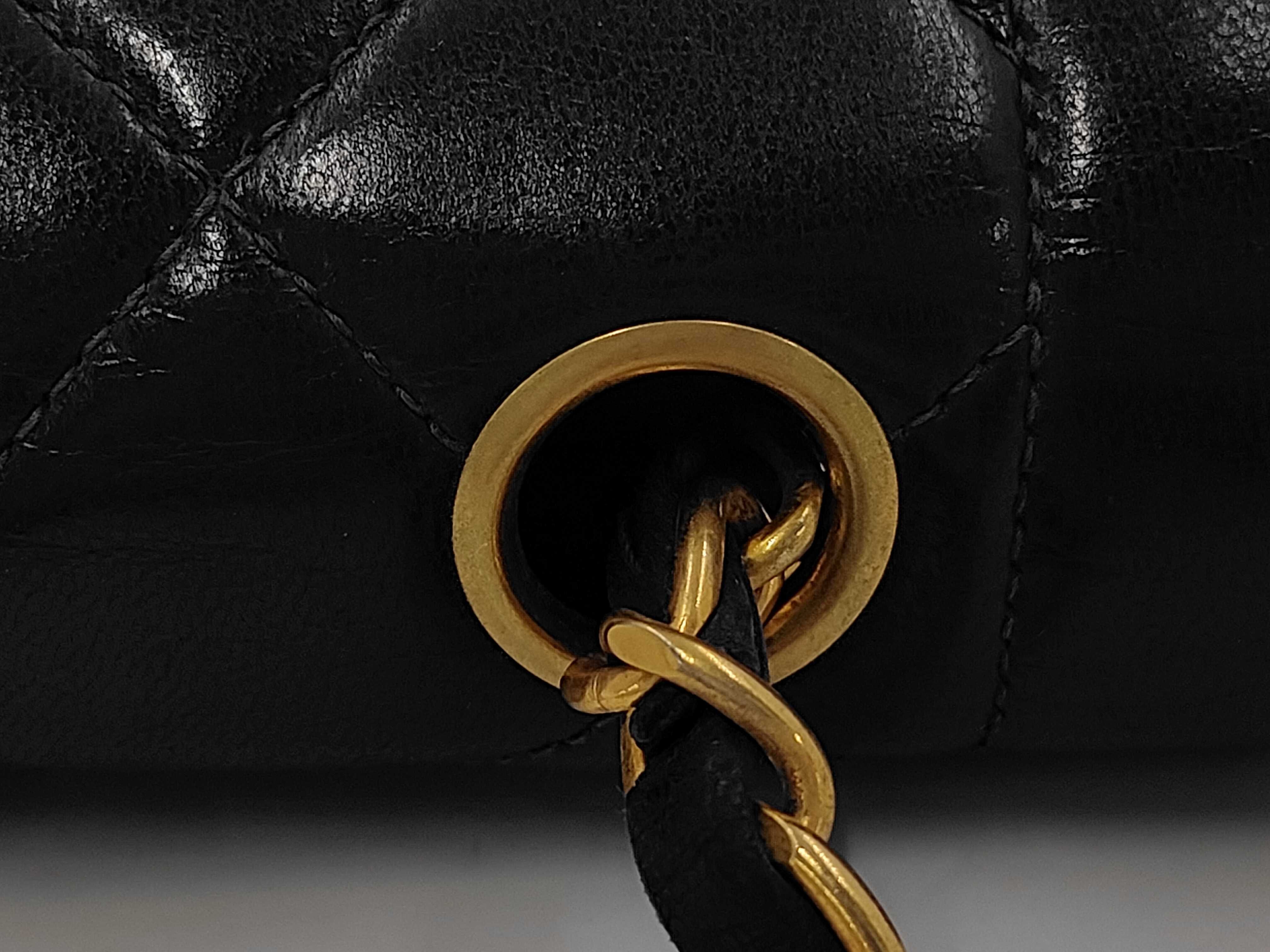 Calfskin Matelassé 25 Shoulder Bag, Lambskin, Black, Gold Hardware — view 7