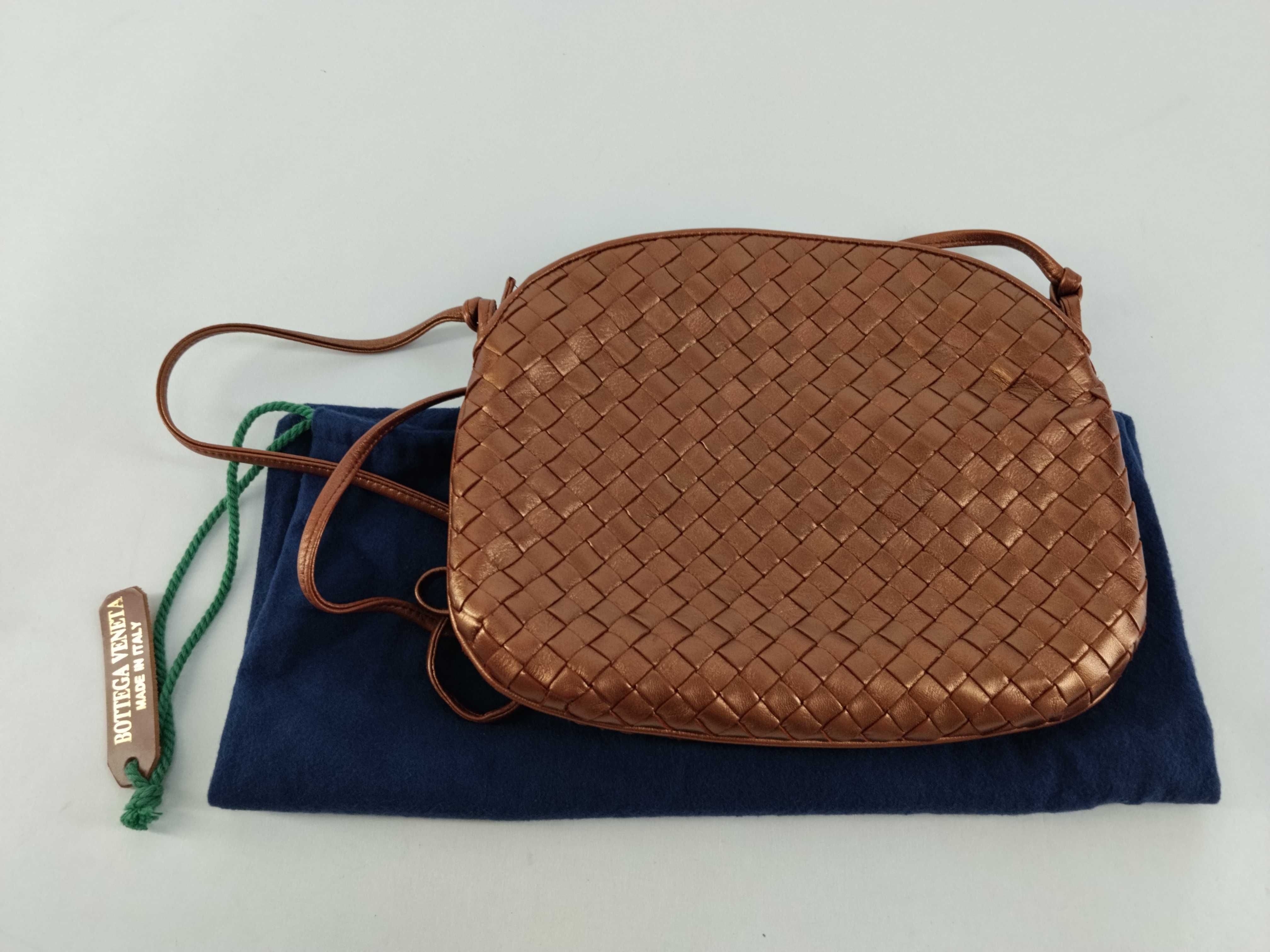 Intrecciato Pouch
