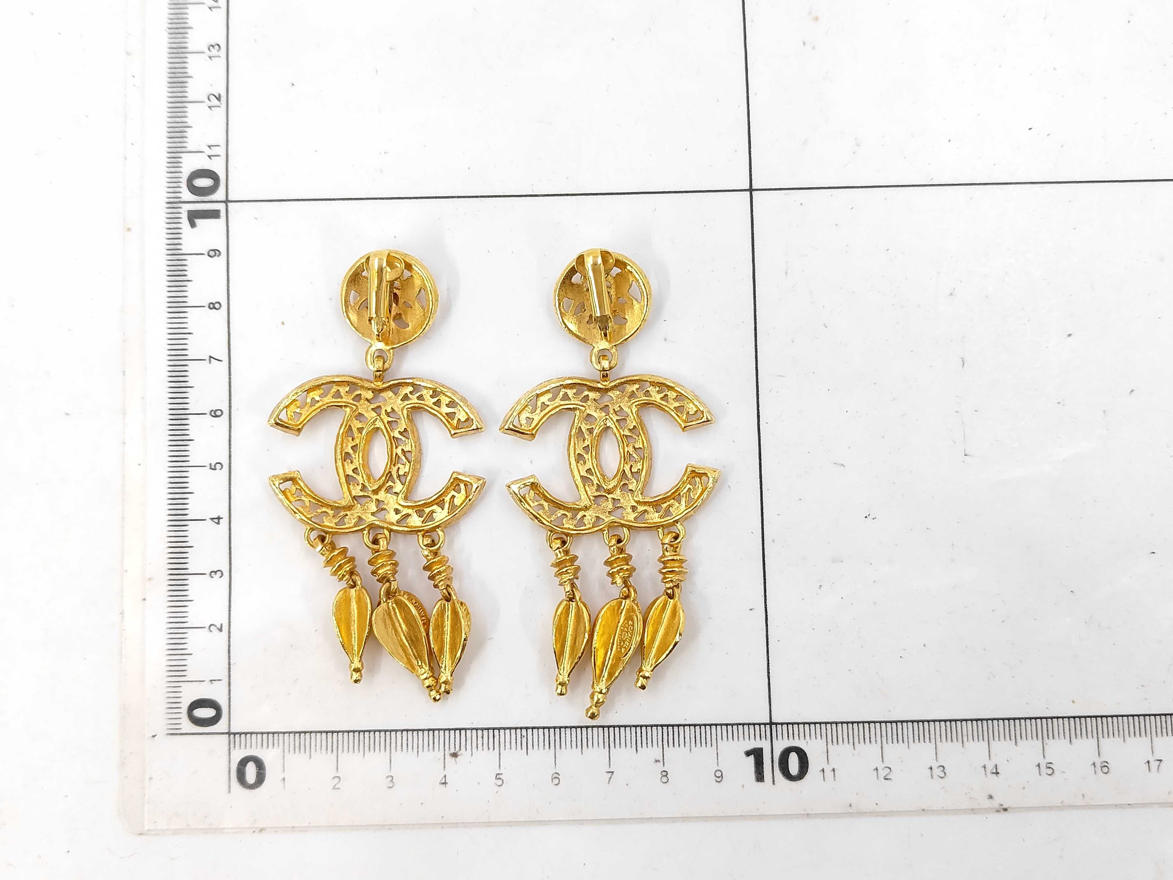 earrings — view 7