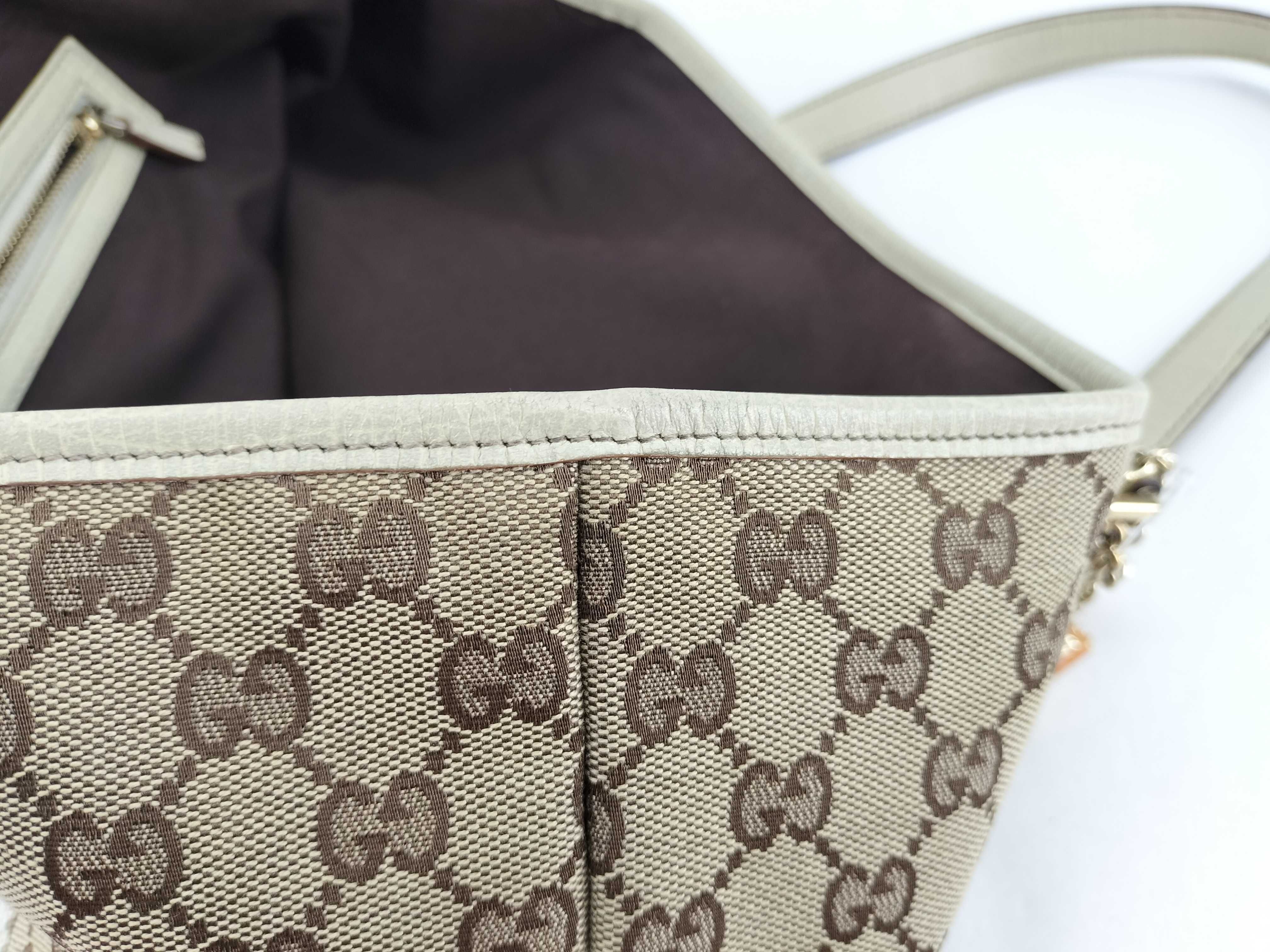 GG Canvas 137396 Sherry Charm Tote Bag — view 13