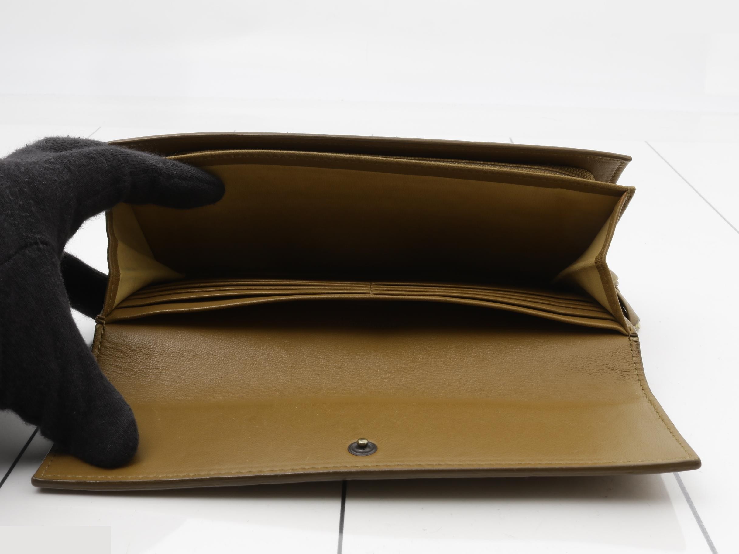 Intrecciato (bag) and wallet: Flap-type long wallet — view 4
