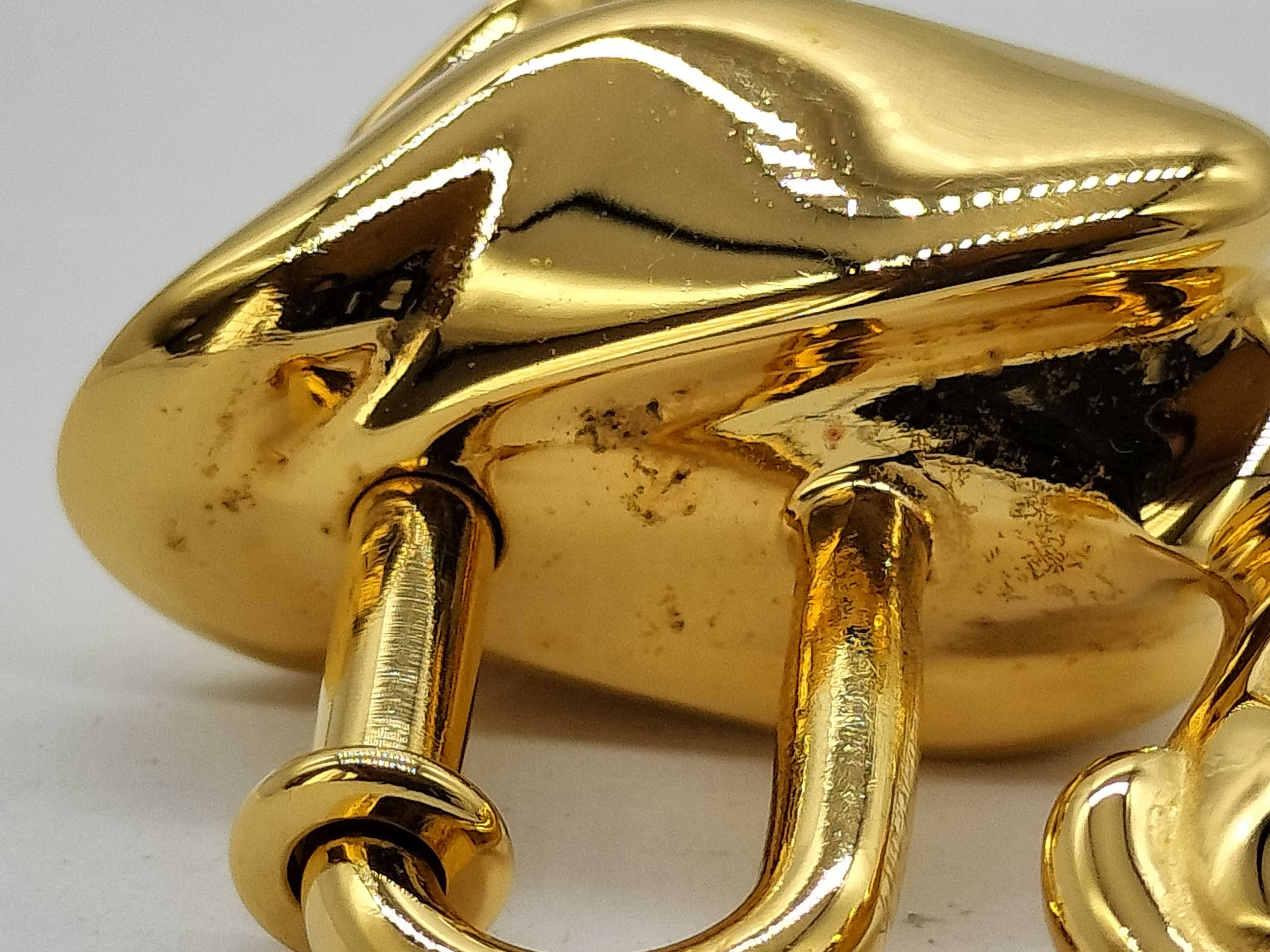 padlock, Pelican design, gold, and other accessories. — view 4