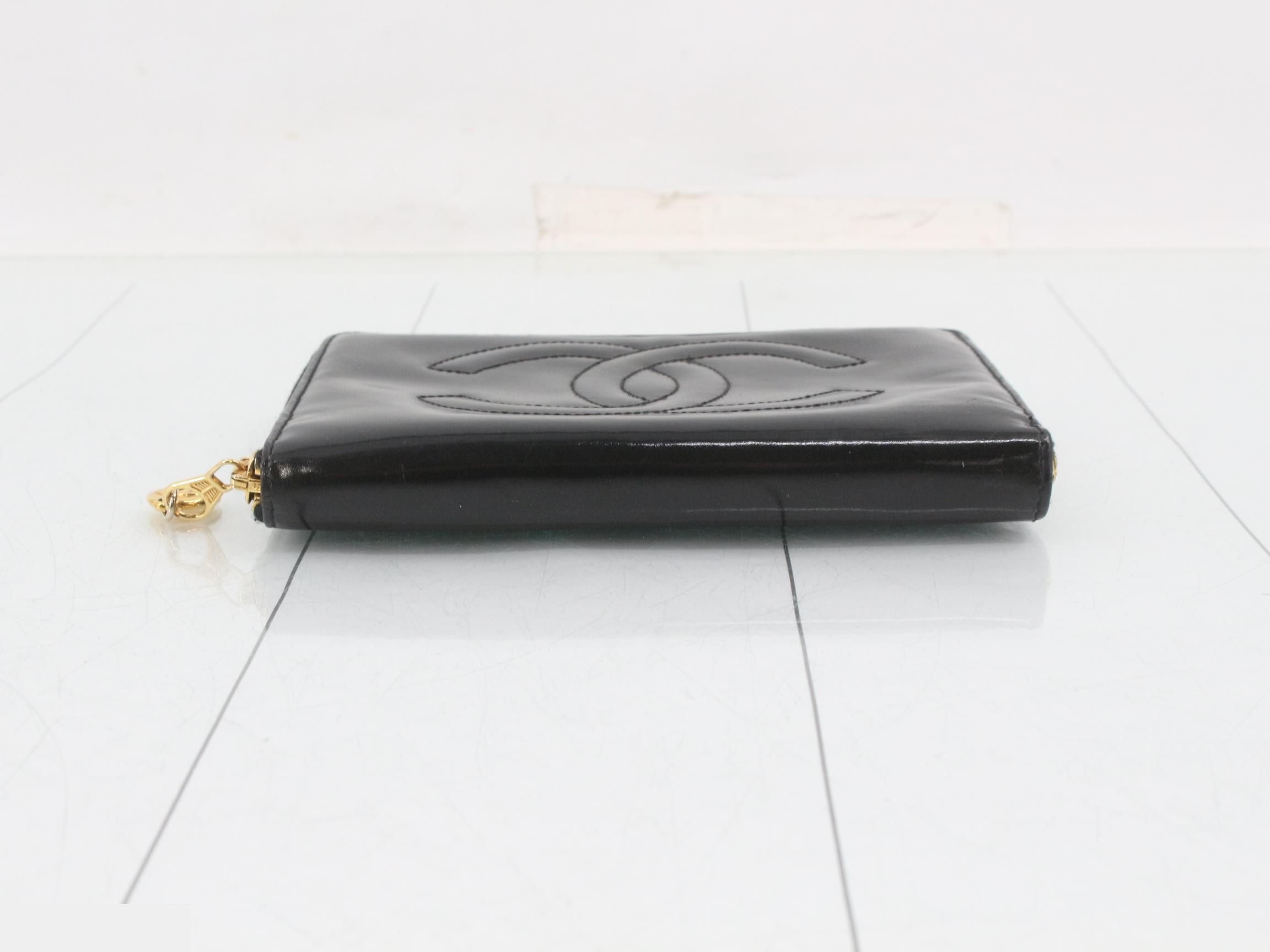 Long wallet, patent leather, black — view 3