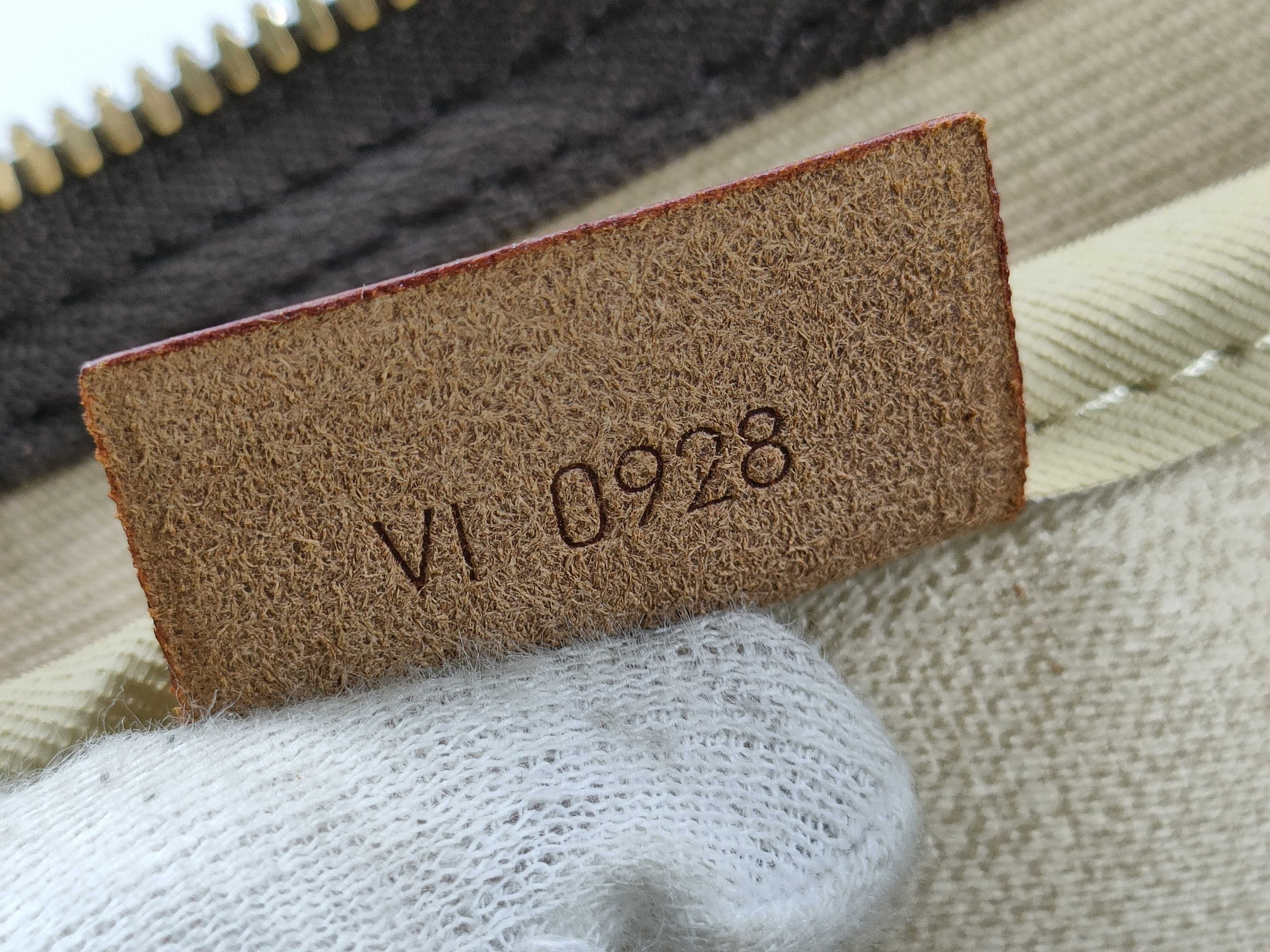 Monogram LV Deauville VI0928 Handbag — view 13