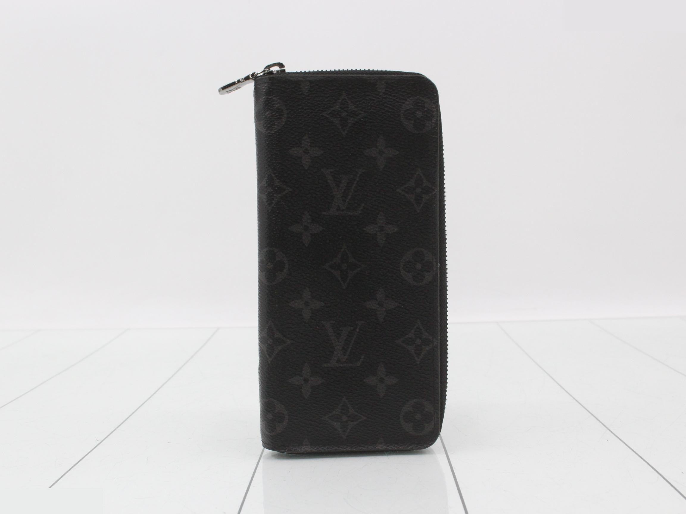 Zippy Wallet Vertical - Round Zipper Long Wallet
