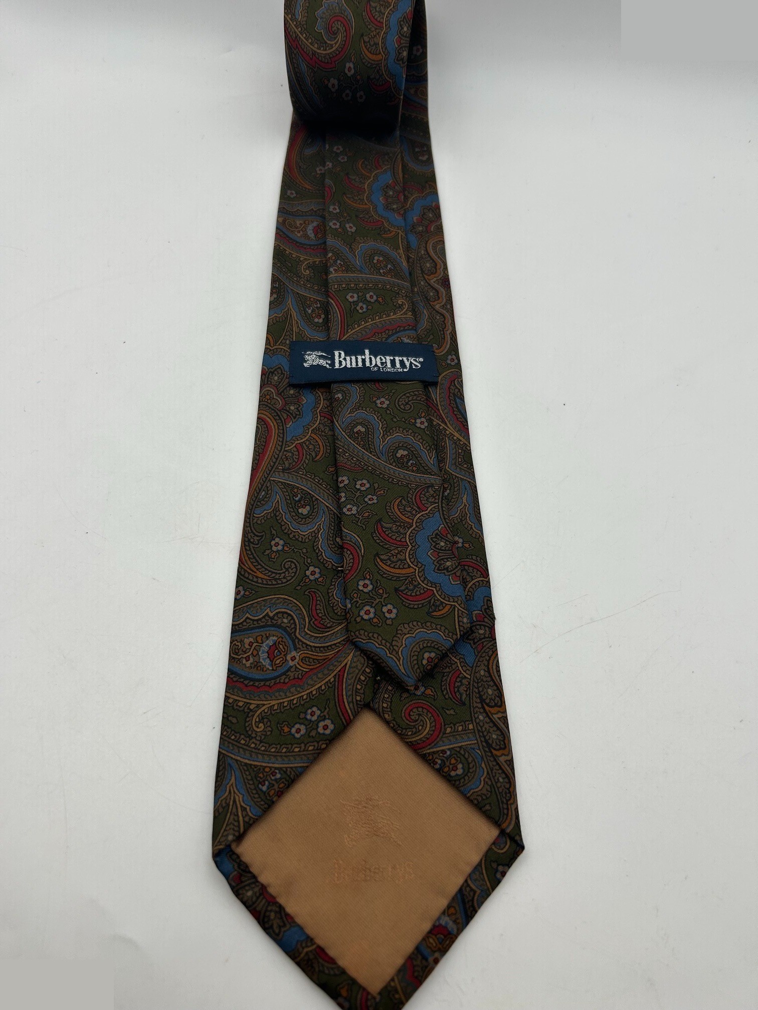 Other lines: Small items, accessories, ties — view 4