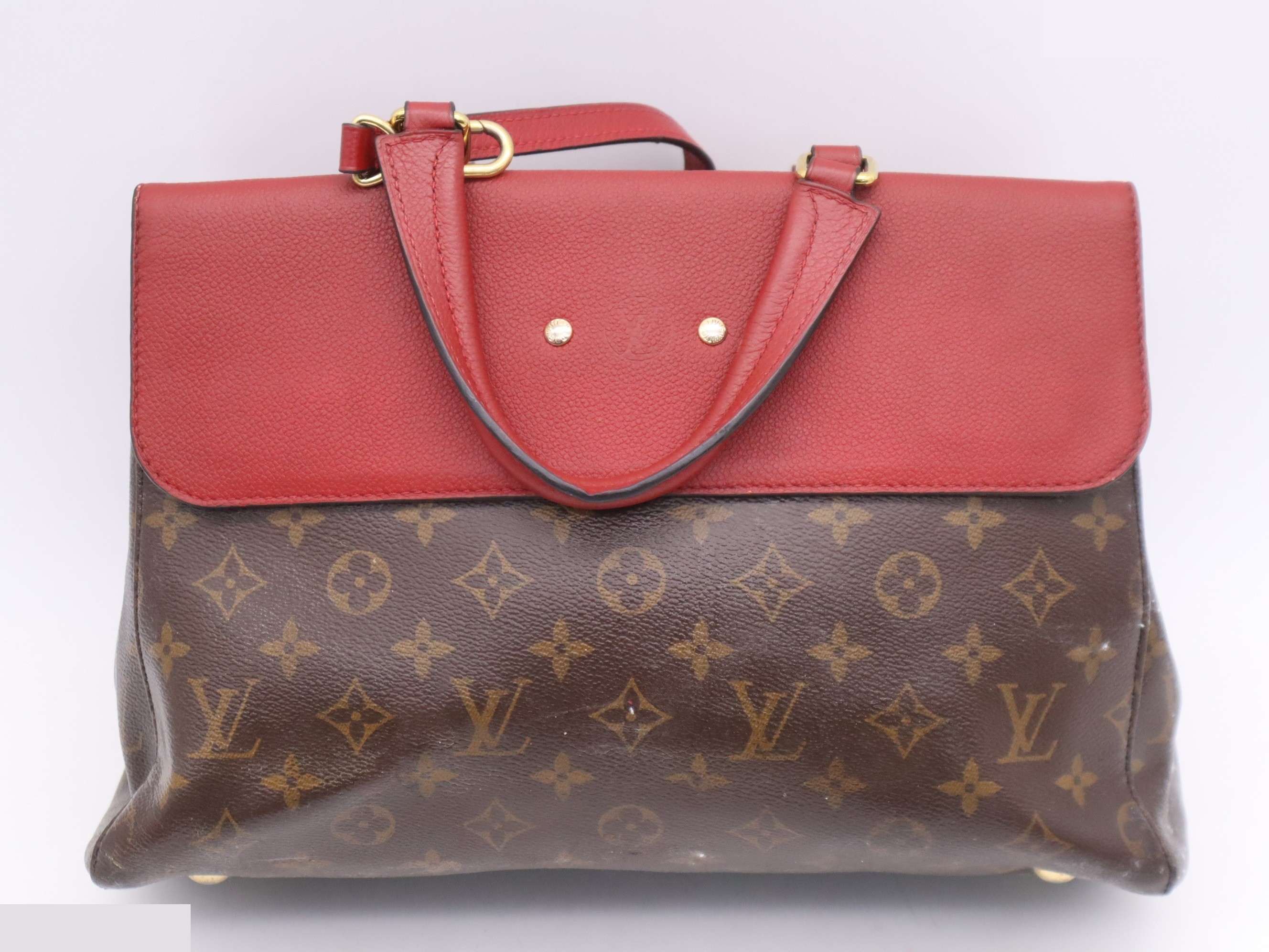 Venus Cerise Shoulder Strap, Padlock, 2 Keys, and Clochette Included — view 2