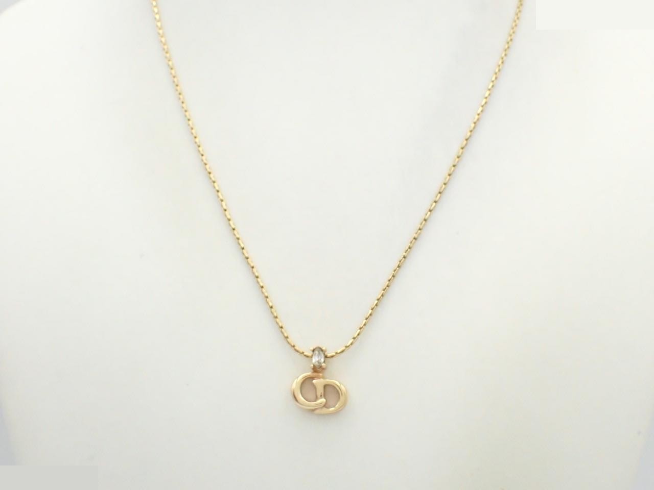 Necklace, neck circumference approximately 45 cm — view 3