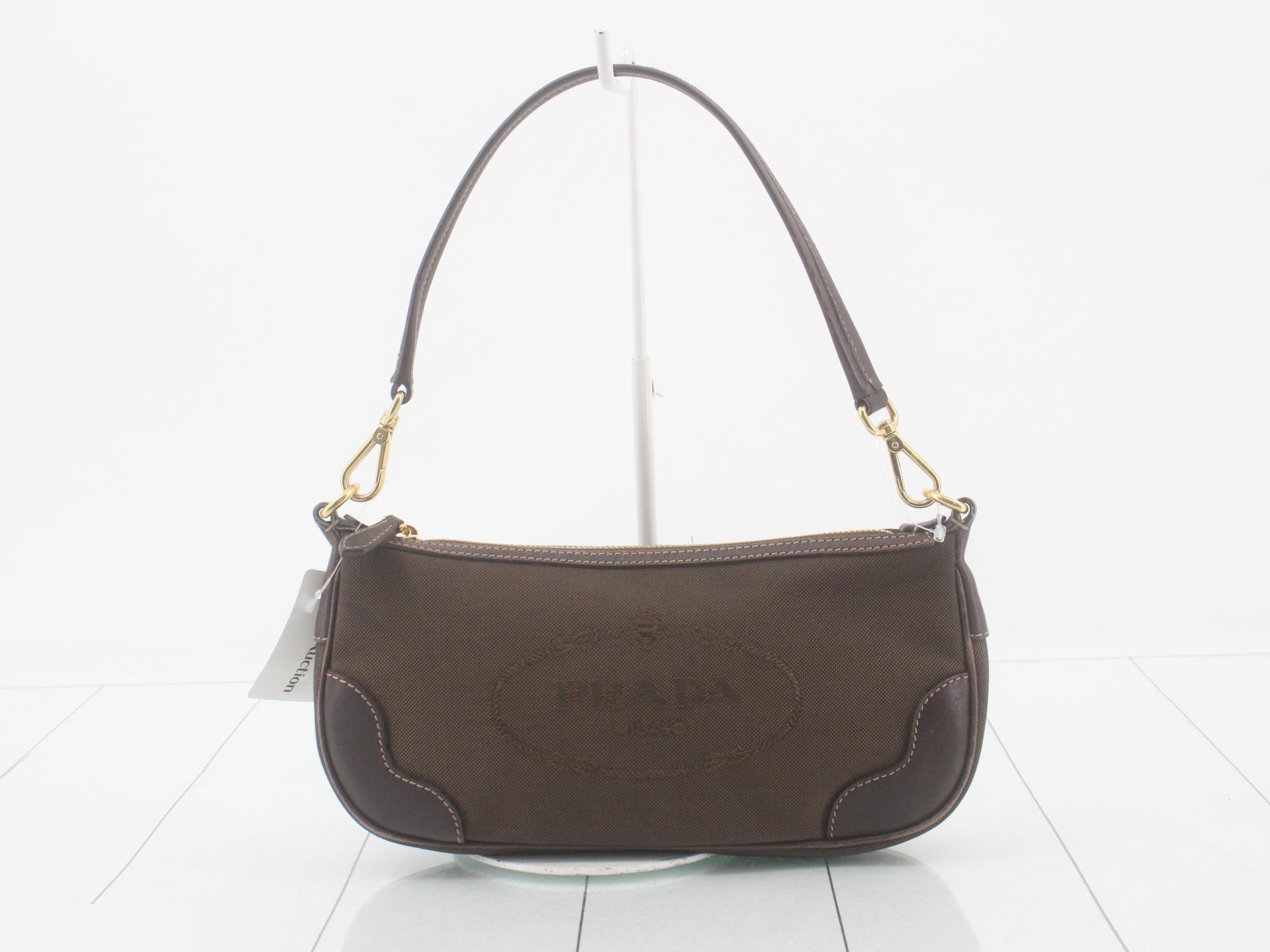 Accessory pouch