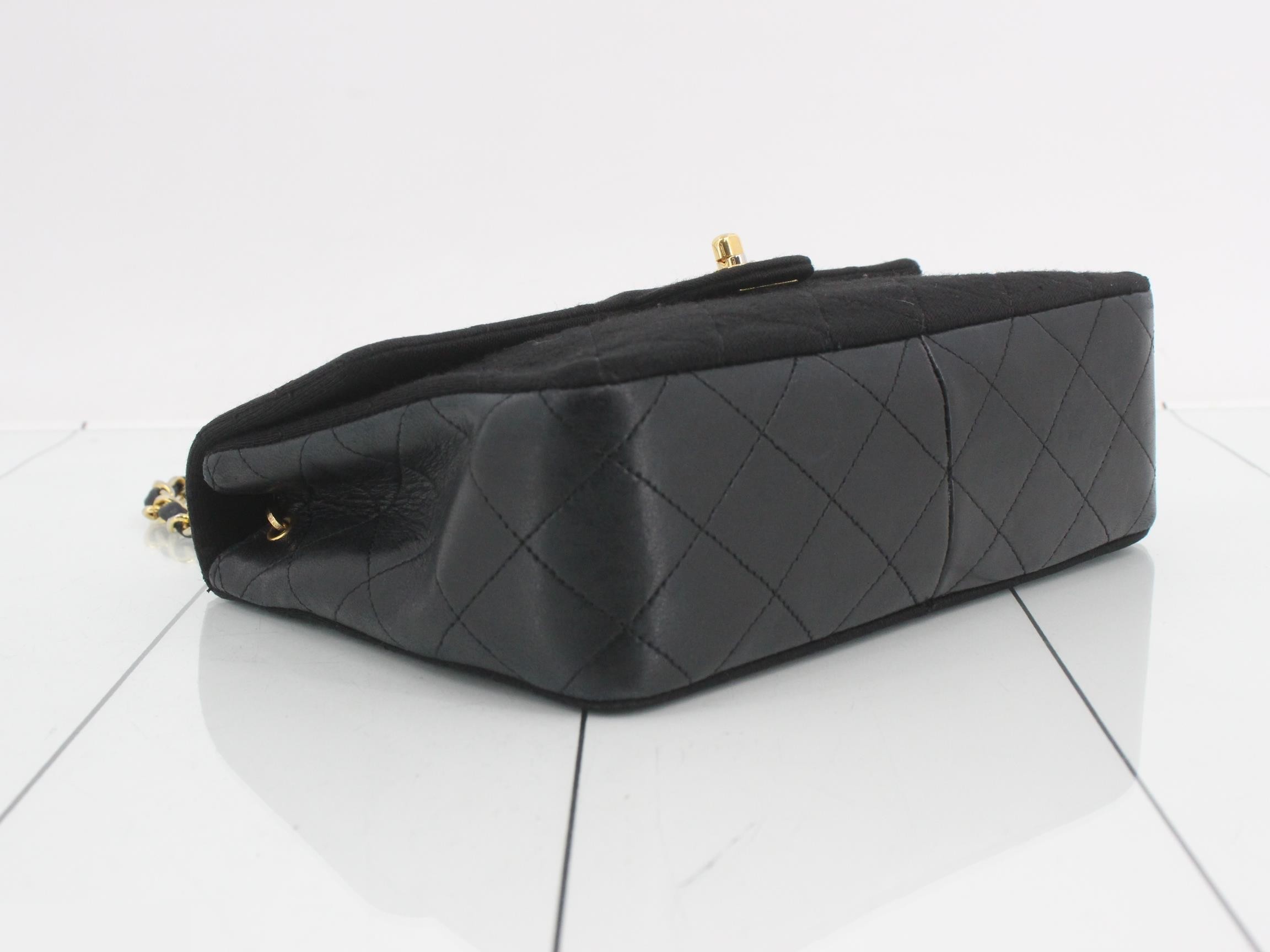 Matelassé (bag) - Shoulder bag — view 5