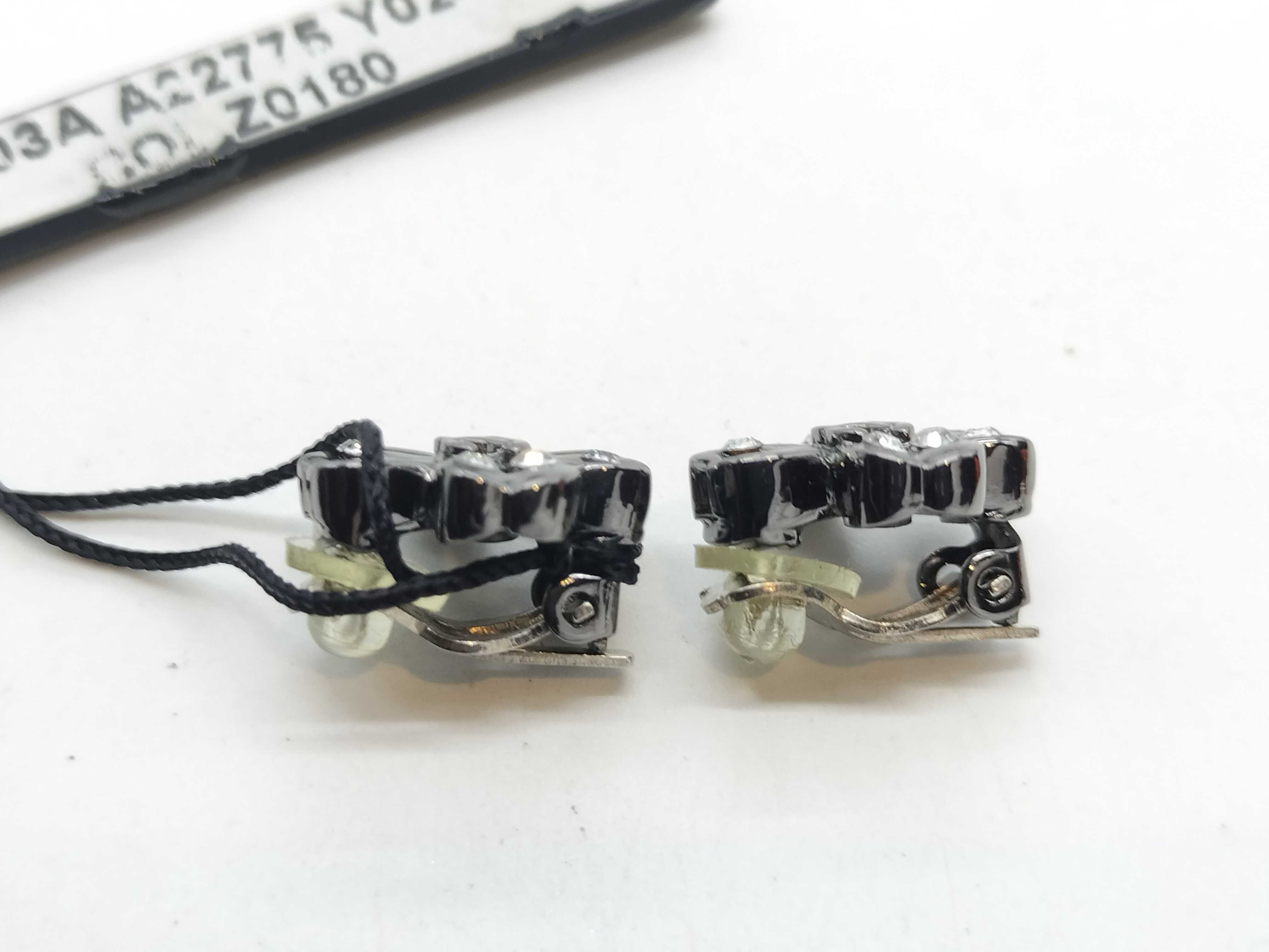 03A Clover Rhinestone Earrings — view 4
