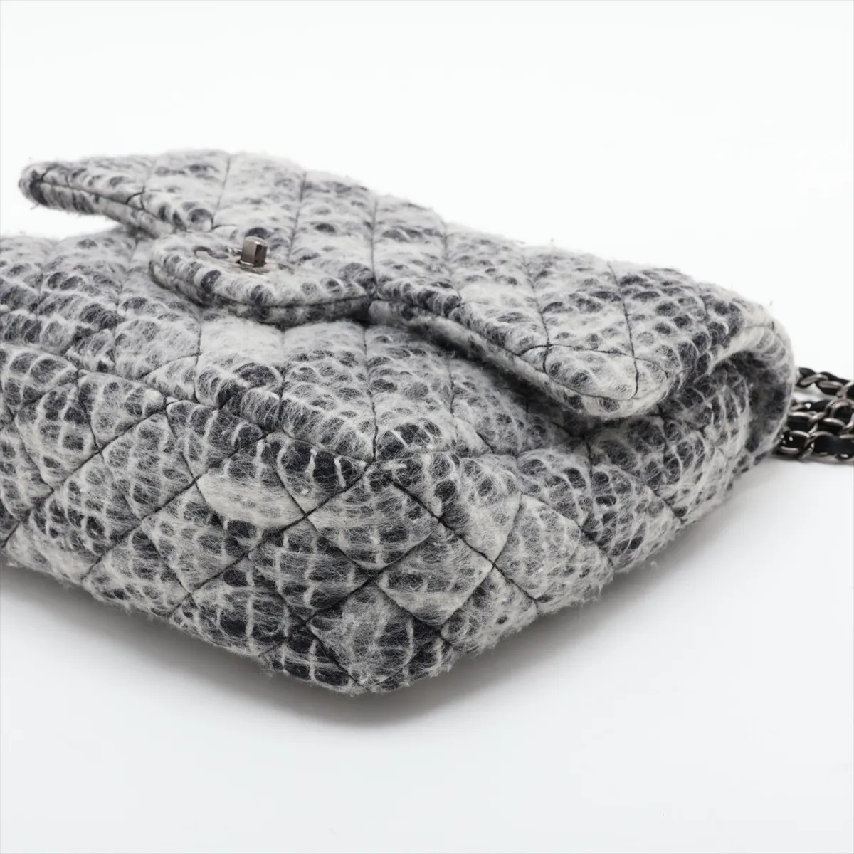 Matelassé Wool Single Flap Single Chain Bag, Gray x Black, Gunmetal Hardware, 10502195 (Serial Number in the 10s) — view 3