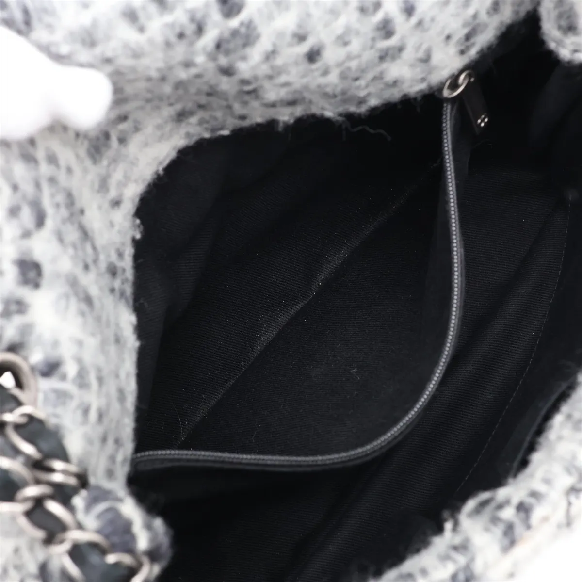 Matelassé Wool Single Flap Single Chain Bag, Gray x Black, Gunmetal Hardware, 10502195 (Serial Number in the 10s) — view 8