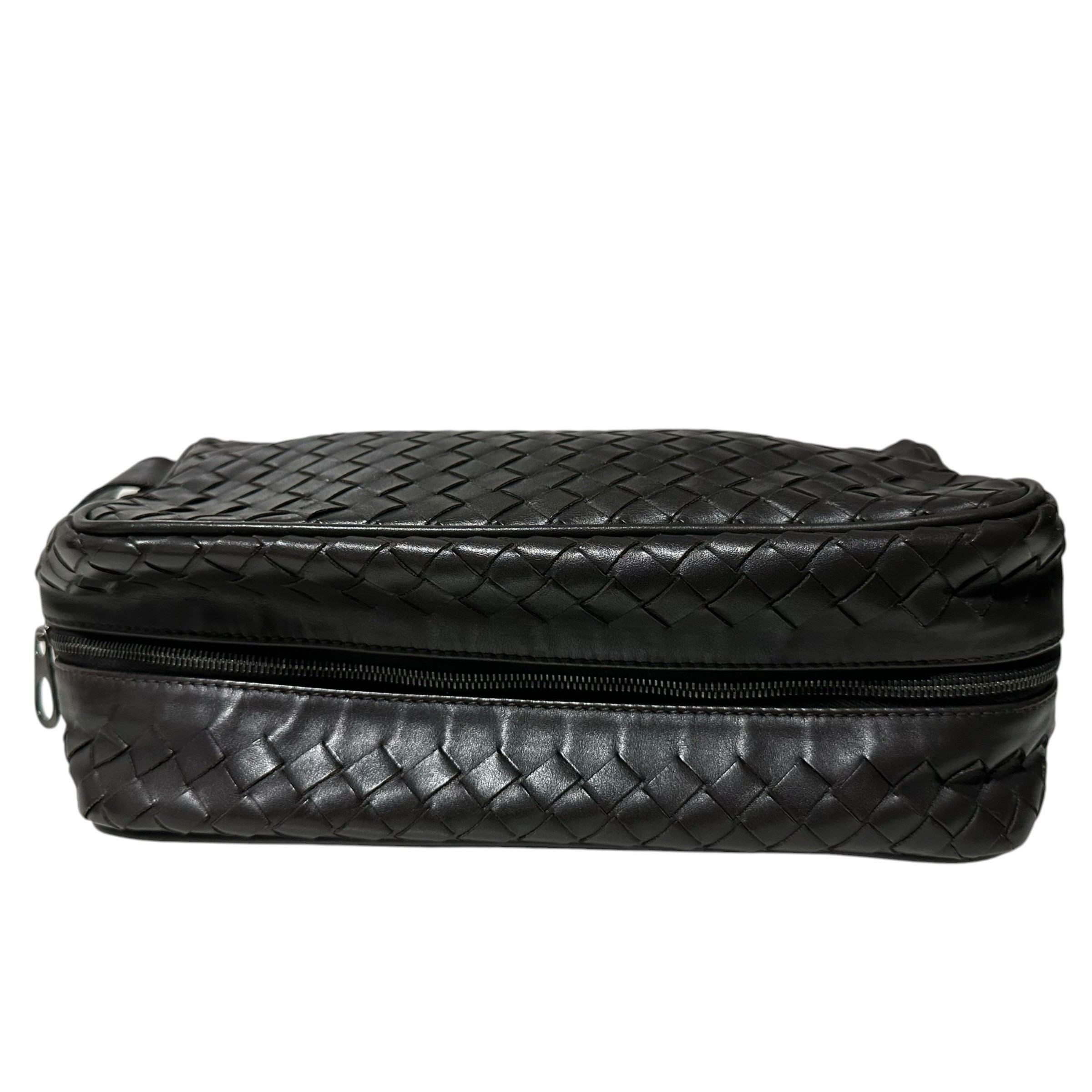 Clutch bag, handbag, intrecciato leather, brown — view 9