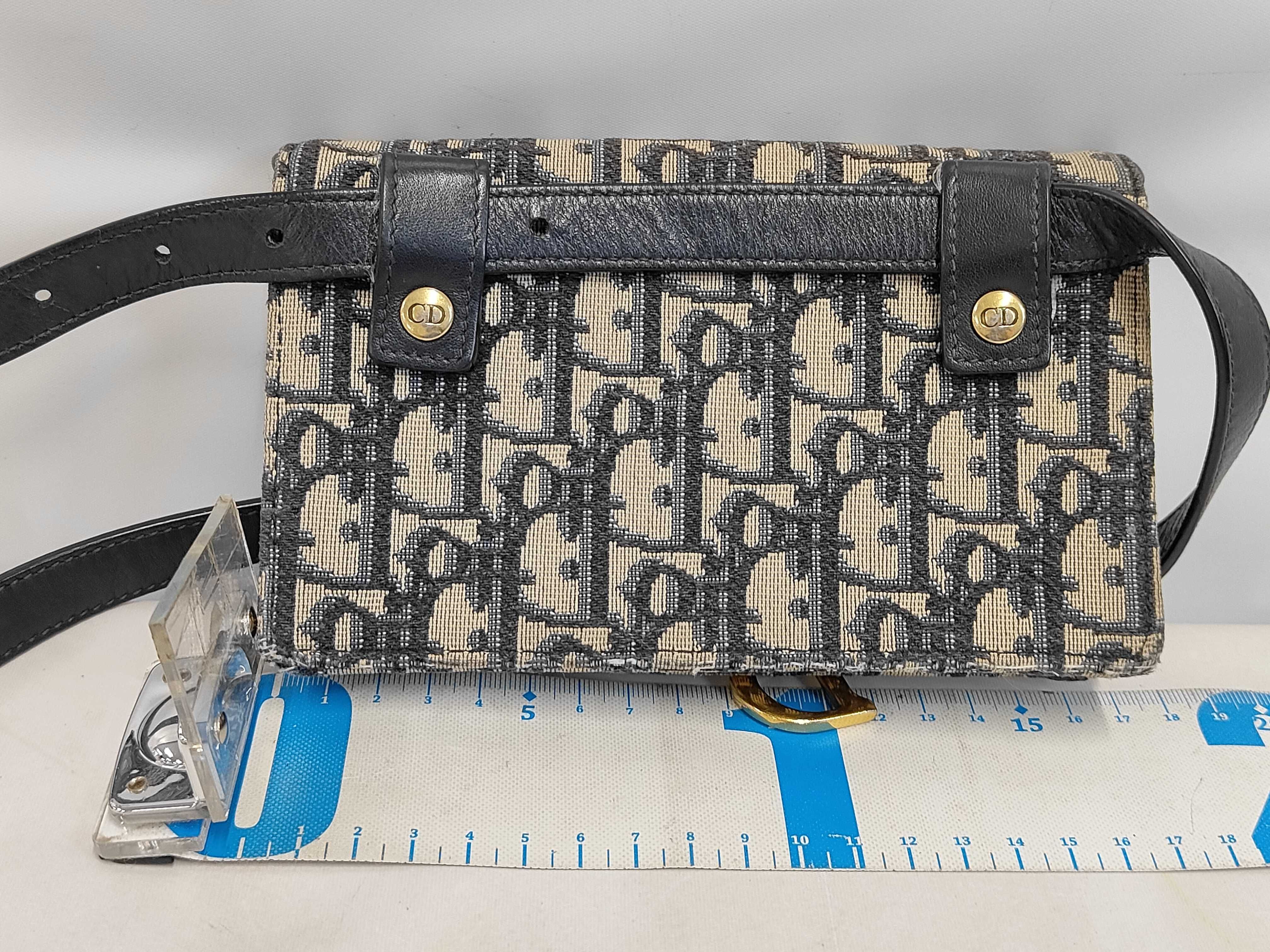 Christian Trotter Waist Bag Shoulder Bag — view 2