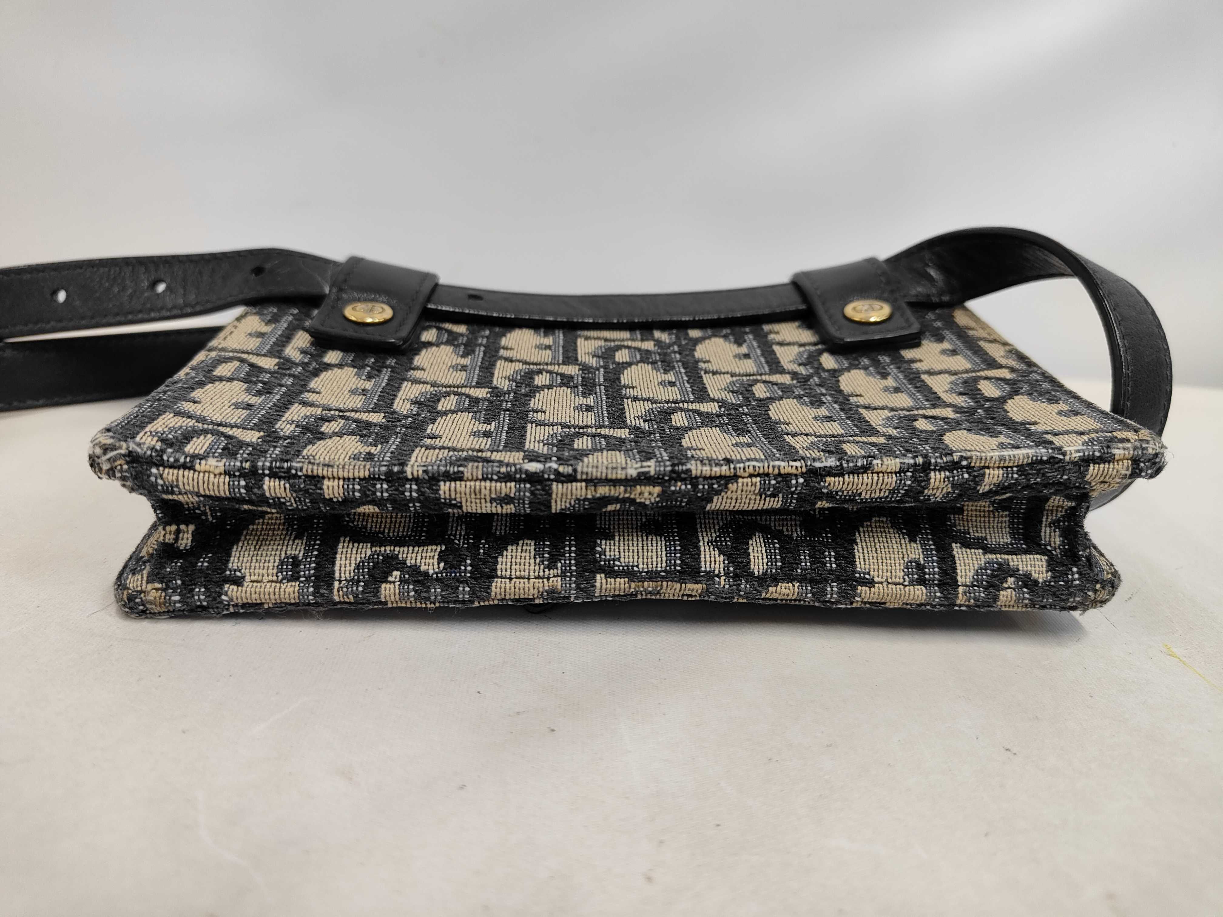 Christian Trotter Waist Bag Shoulder Bag — view 4