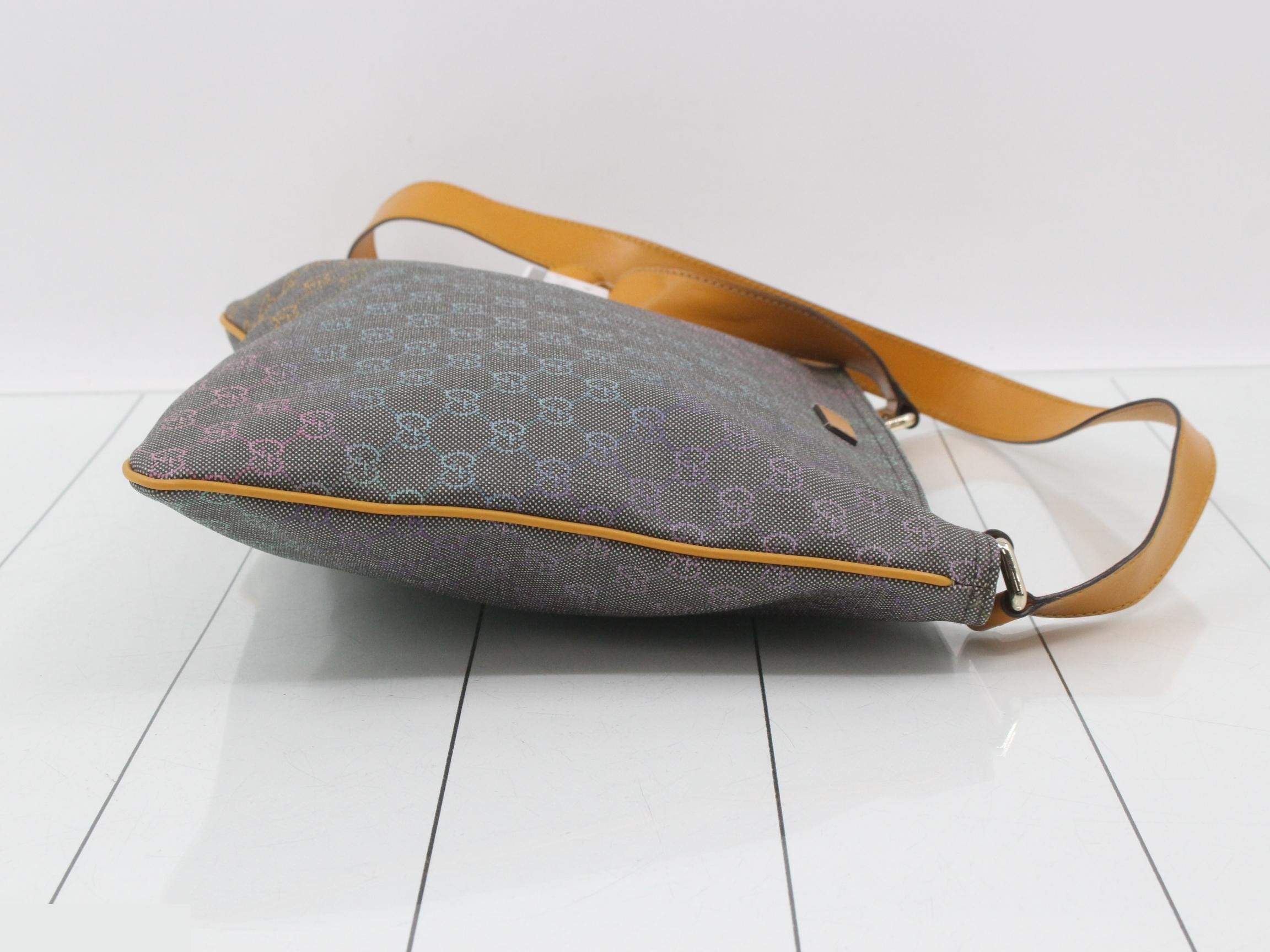 GG Supreme Multicolor Shoulder Bag — view 3