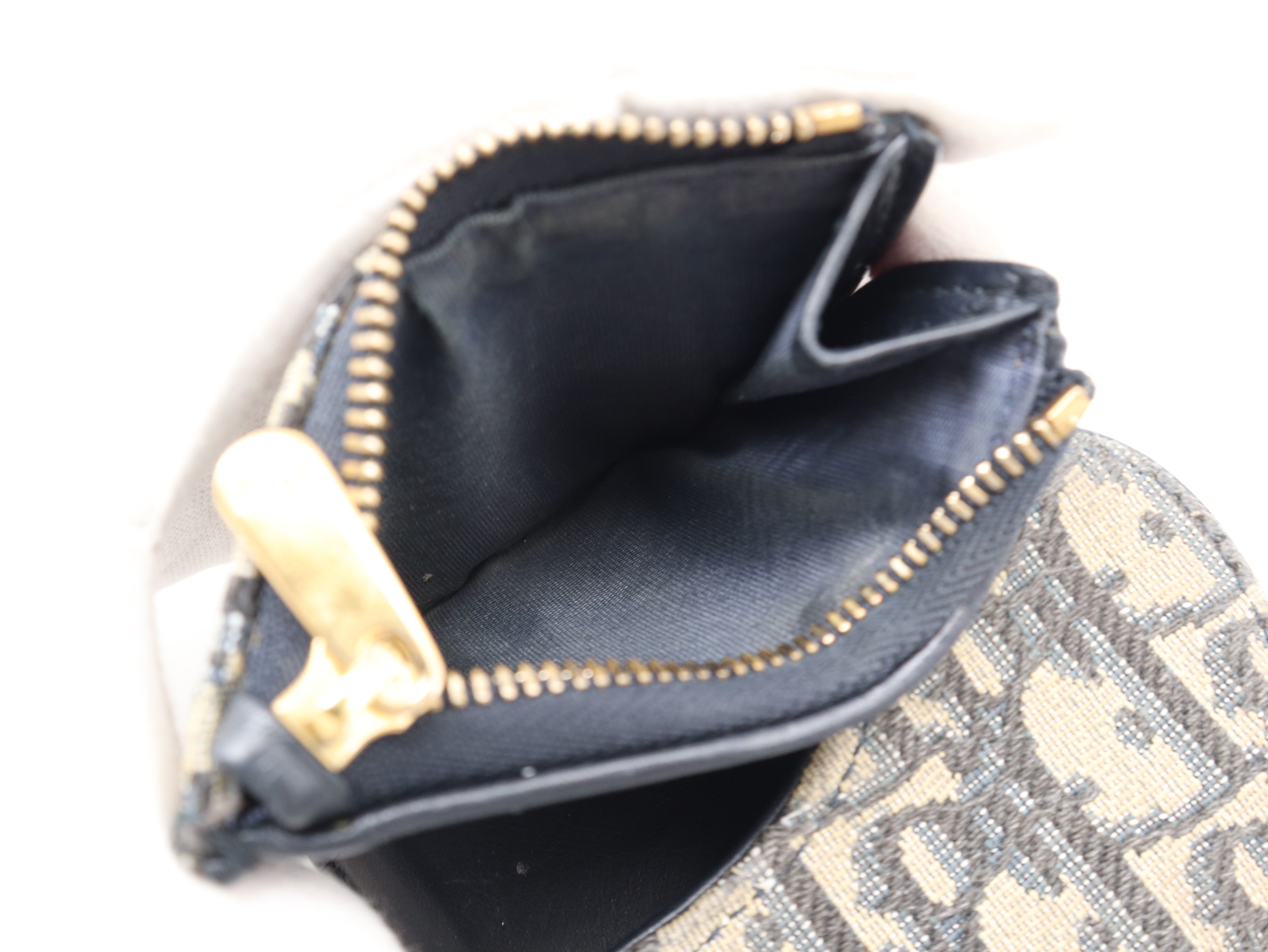 Trotter Saddle Oblique Compact Wallet Canvas Leather — view 9