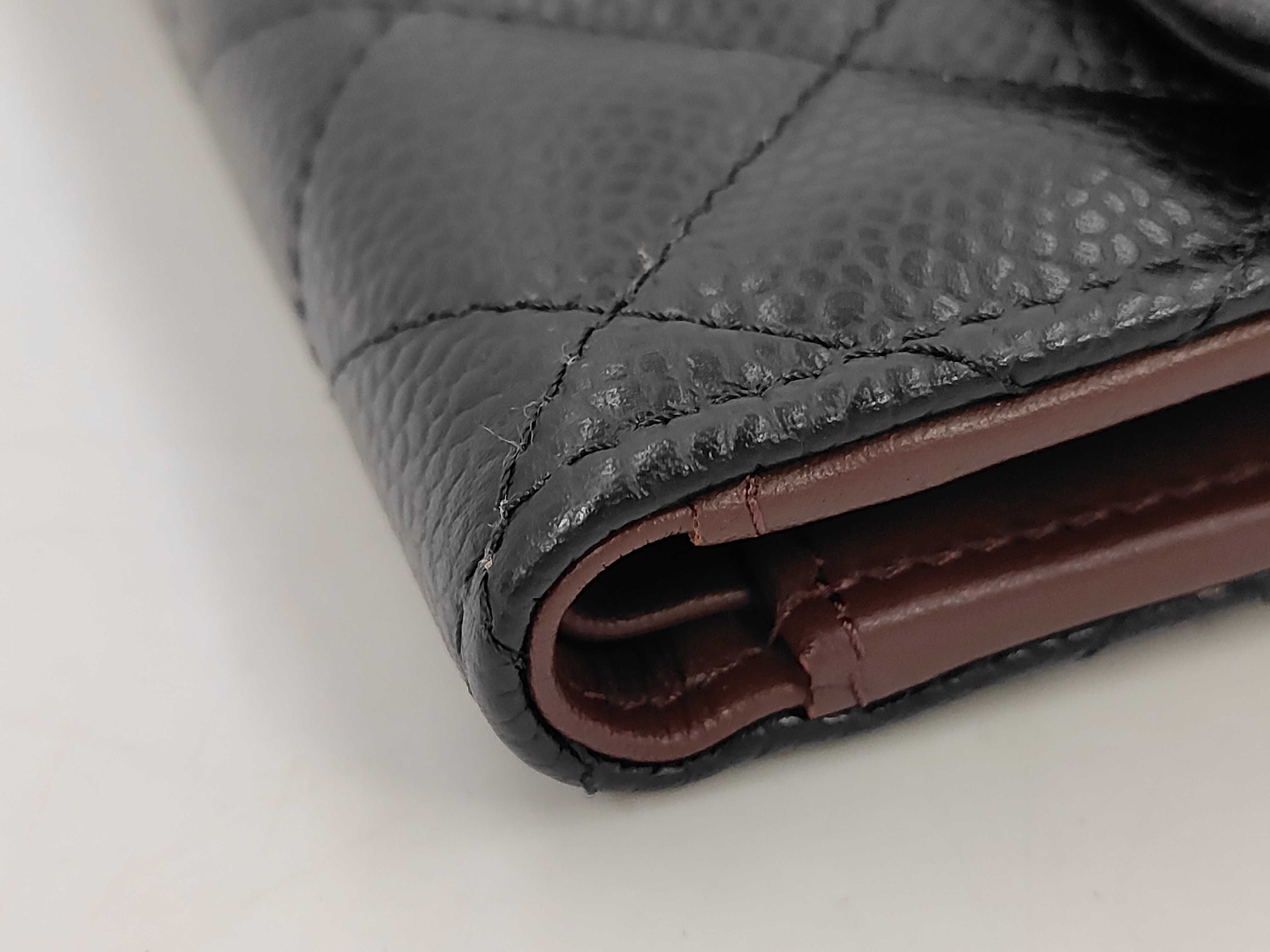 Wallet Medium Wallet Caviar Microchip Wallet — view 4