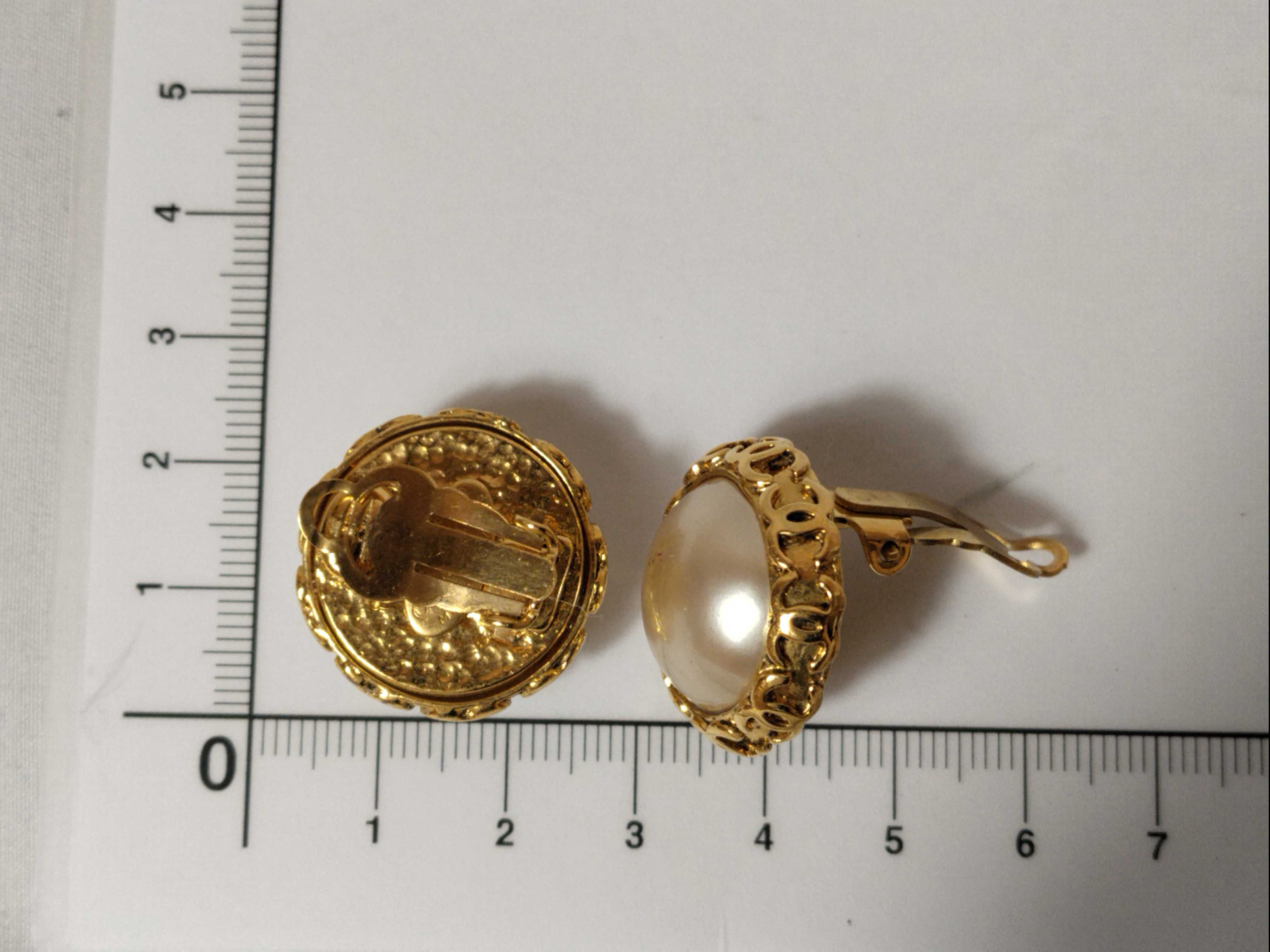 Earrings — view 6