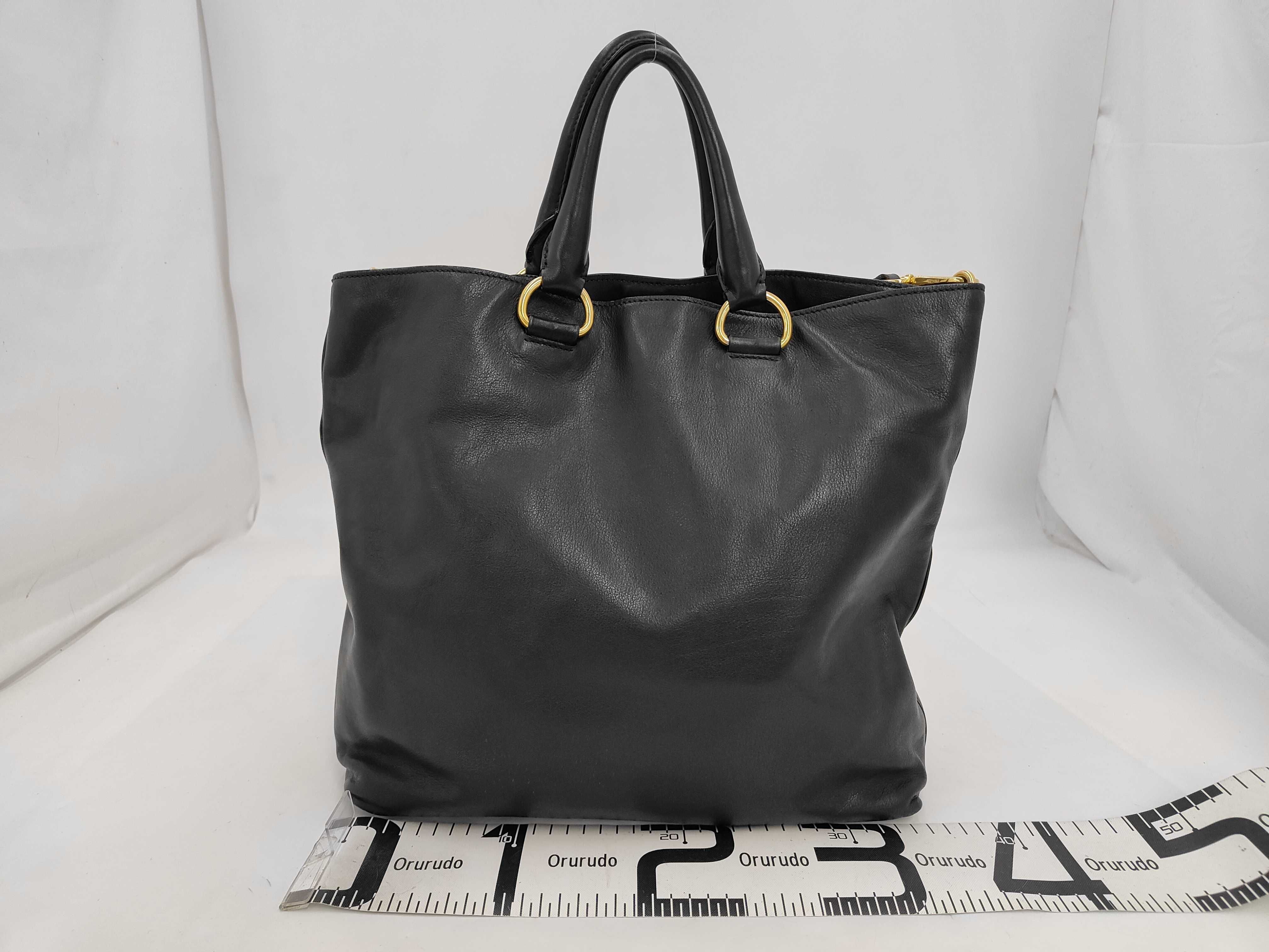Vitello Daino Gold Hardware Miranda Kerr Bag Black BN1713 Tote Bag — view 2