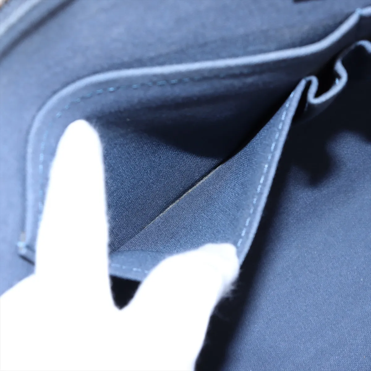 Damier Infini Porte de Cumandour N41327 CA3164 Navy — view 12