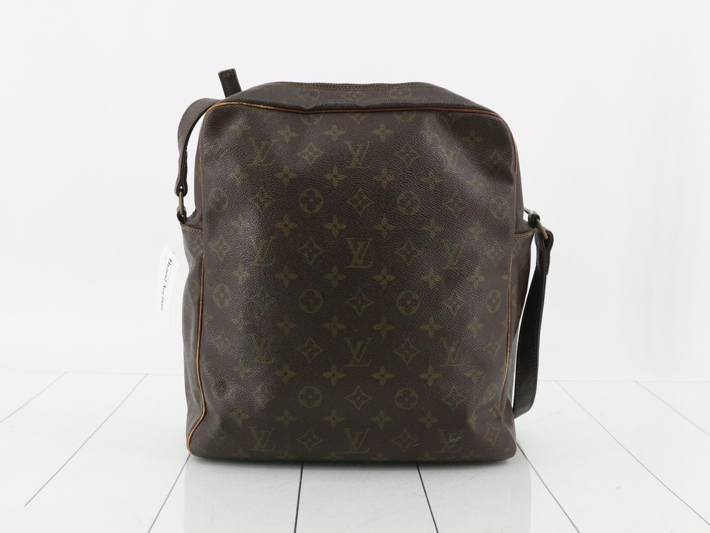 LV Marceau — view 2