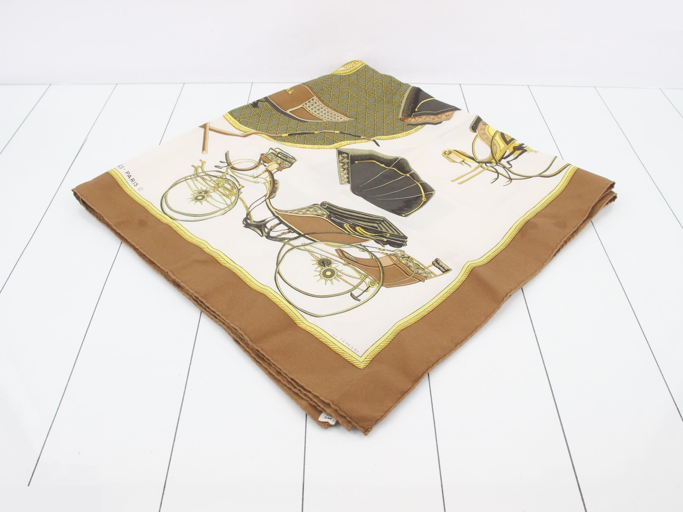 scarf — view 2