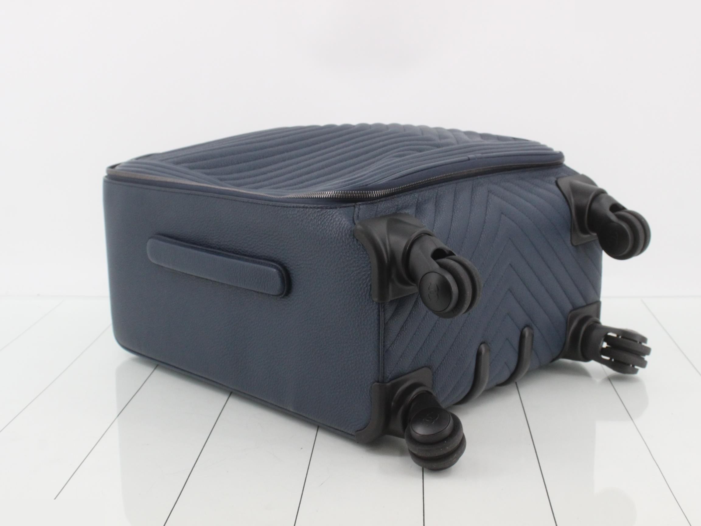 A69903 Carry — view 5