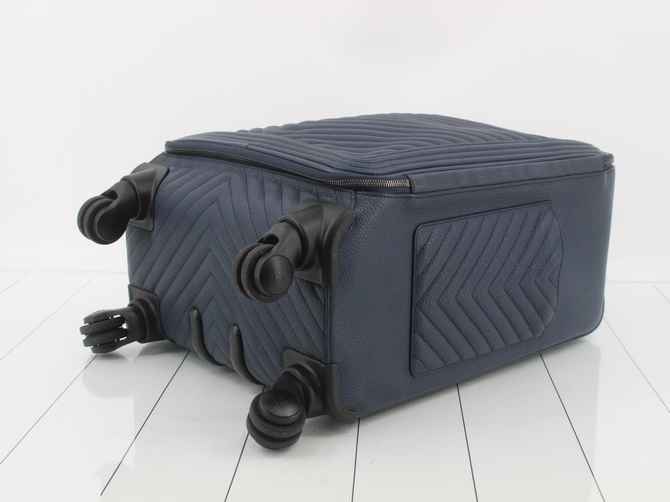 A69903 Carry — view 6