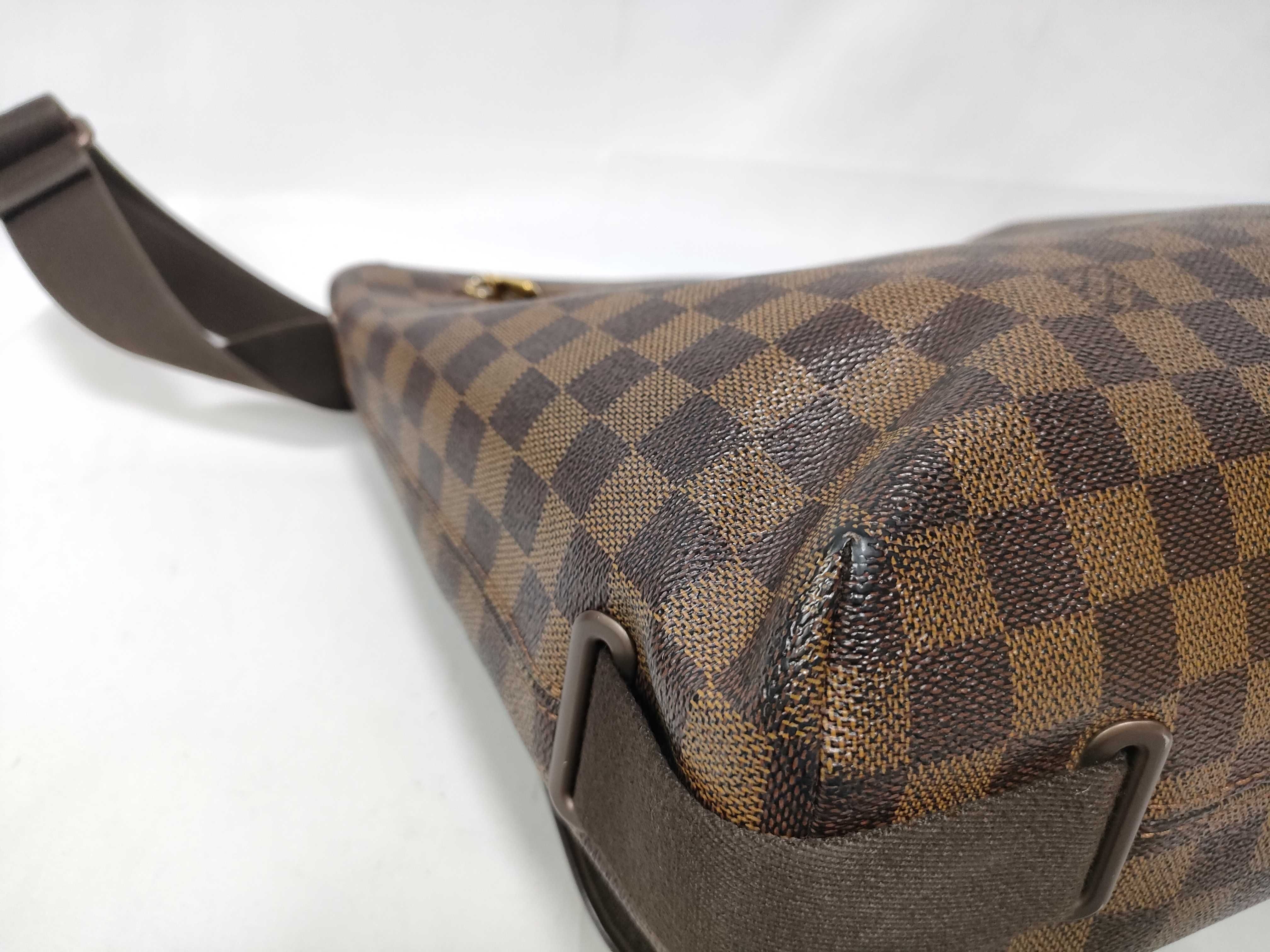 Damier Louis Vuitton Damier Shoulder Bag — view 6
