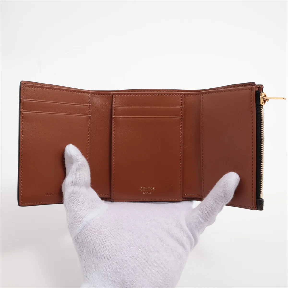 Triomphe Fine Strap Wallet Leather Compact Wallet Brown — view 4