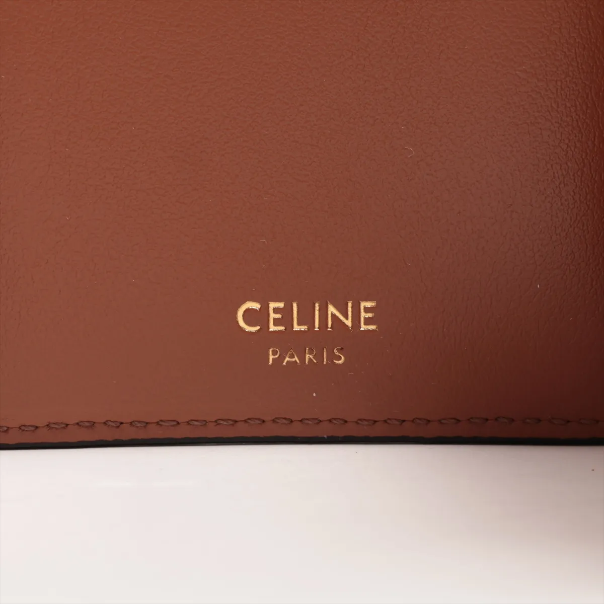 Triomphe Fine Strap Wallet Leather Compact Wallet Brown — view 7