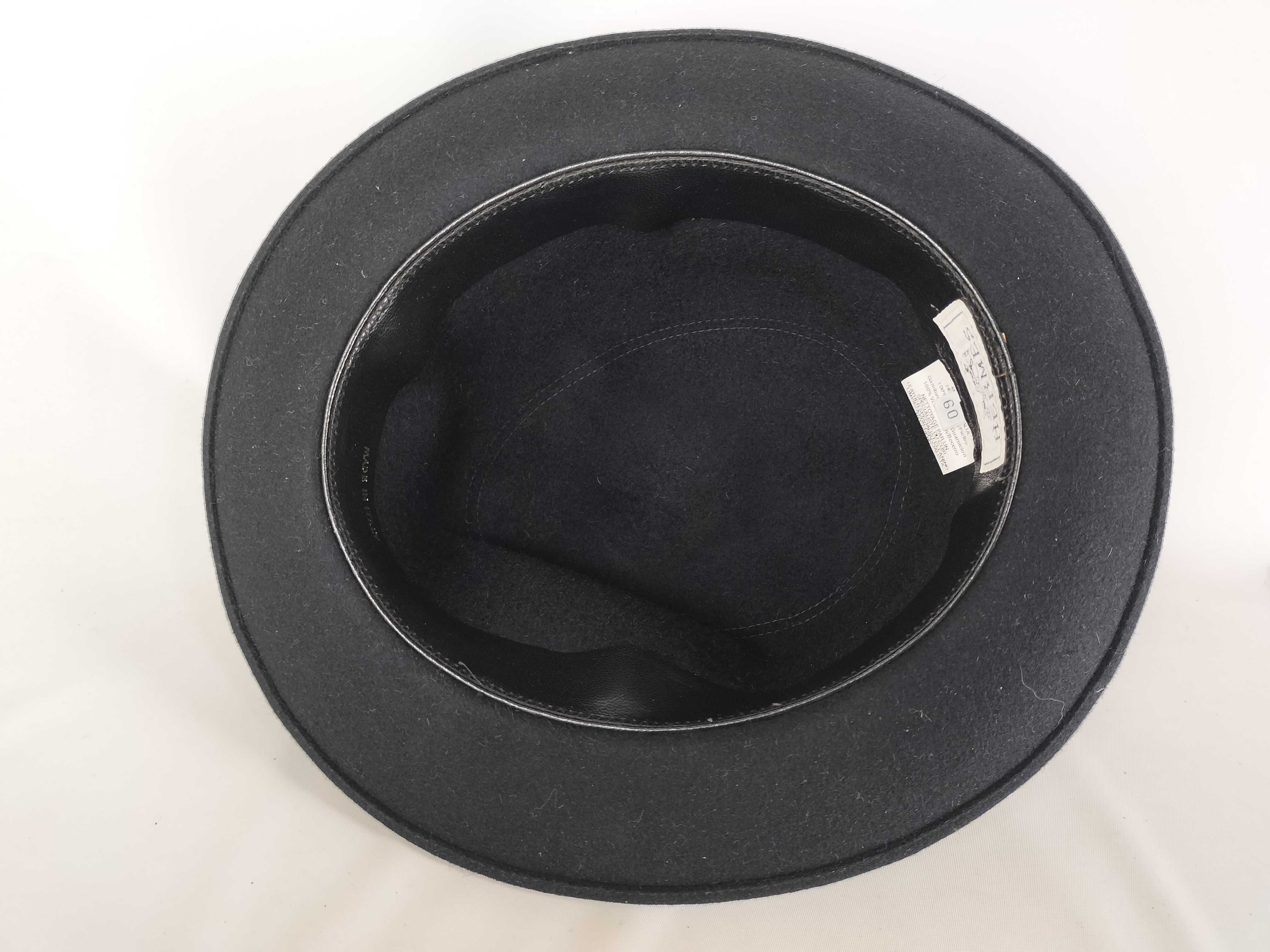 felt hat and other accessories — view 5