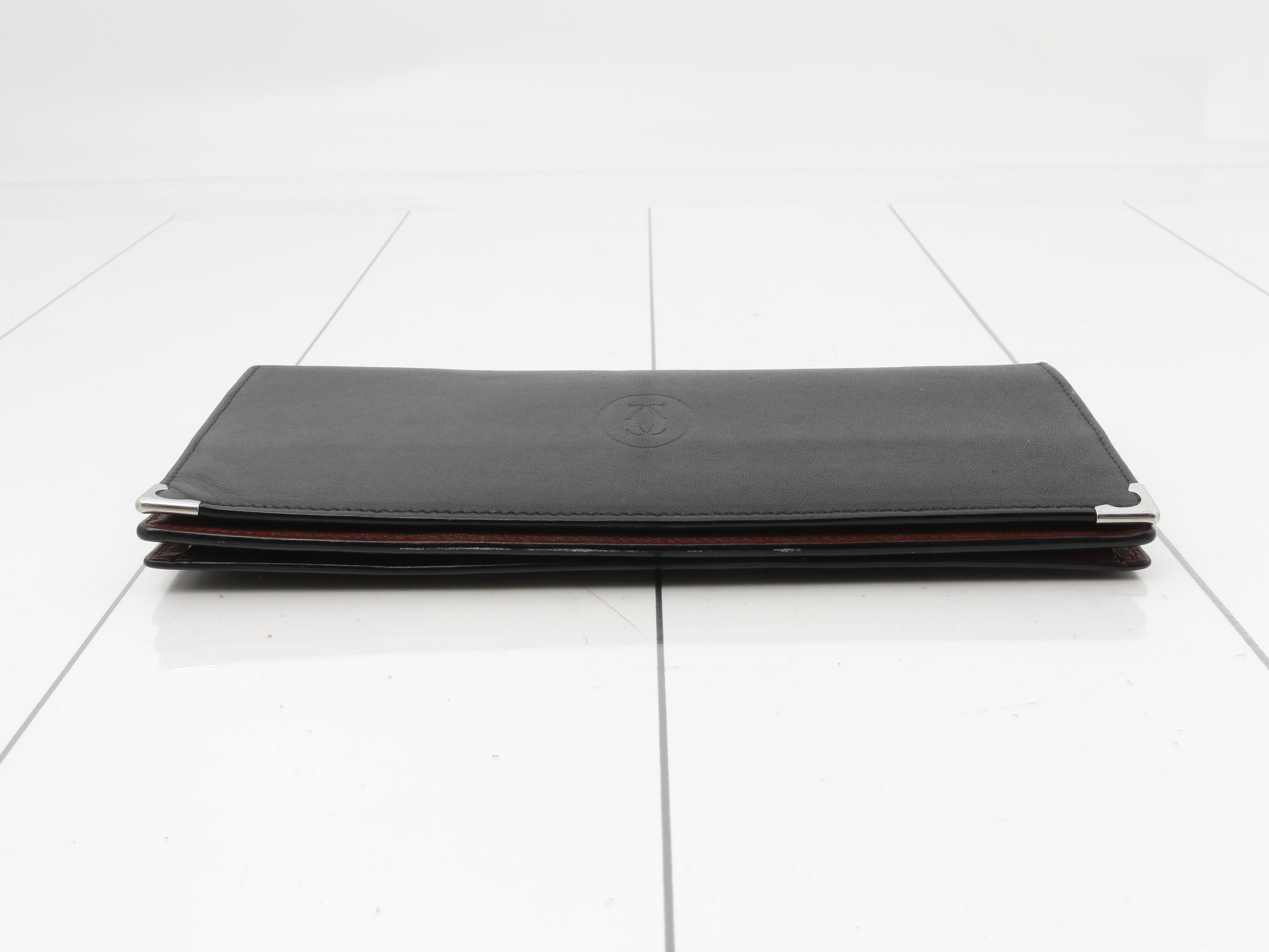 Must Line Bi-fold Long Wallet — view 3