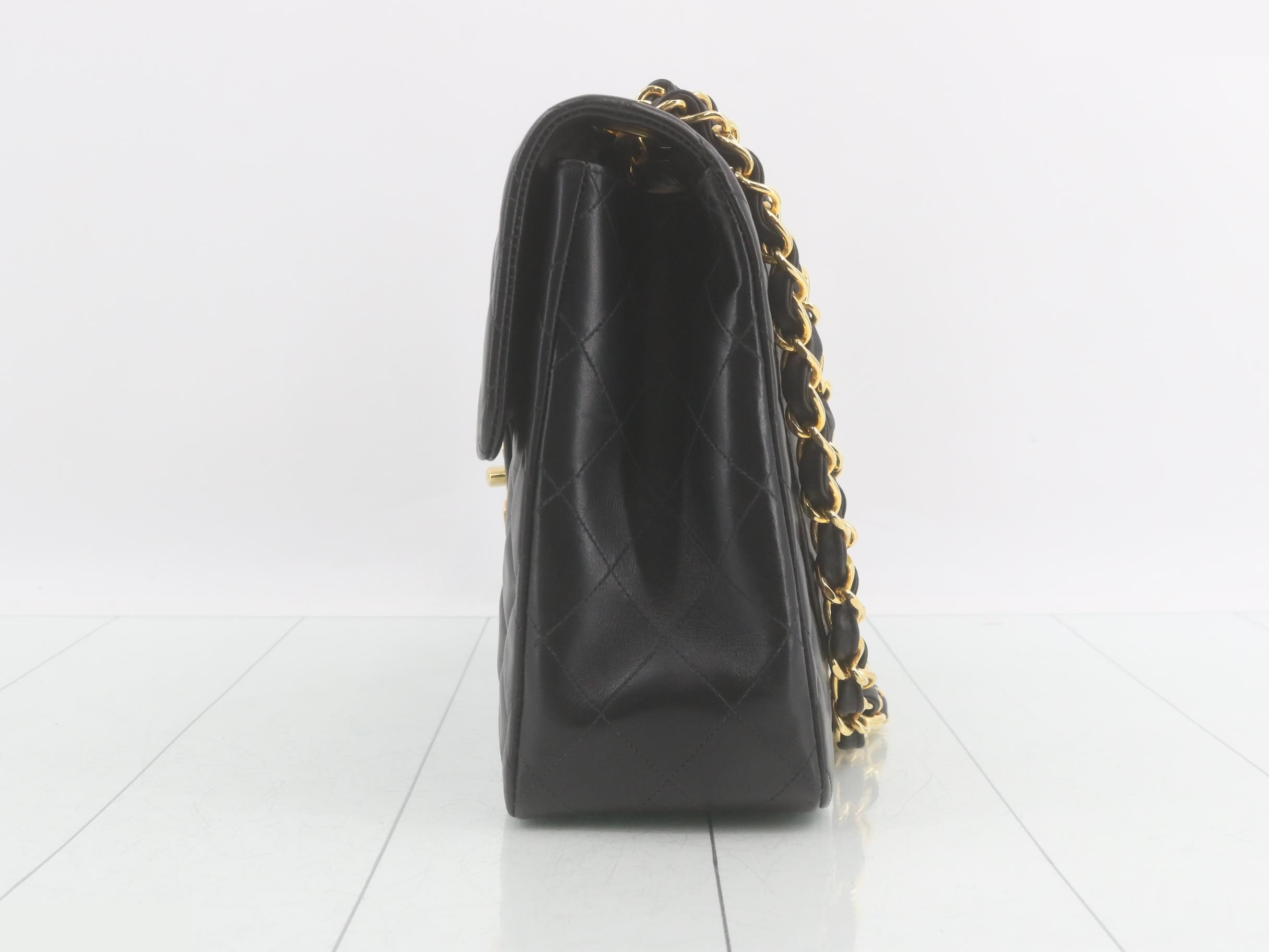 Large Matelassé Chain Shoulder Bag, Lambskin, Series 3 — view 3