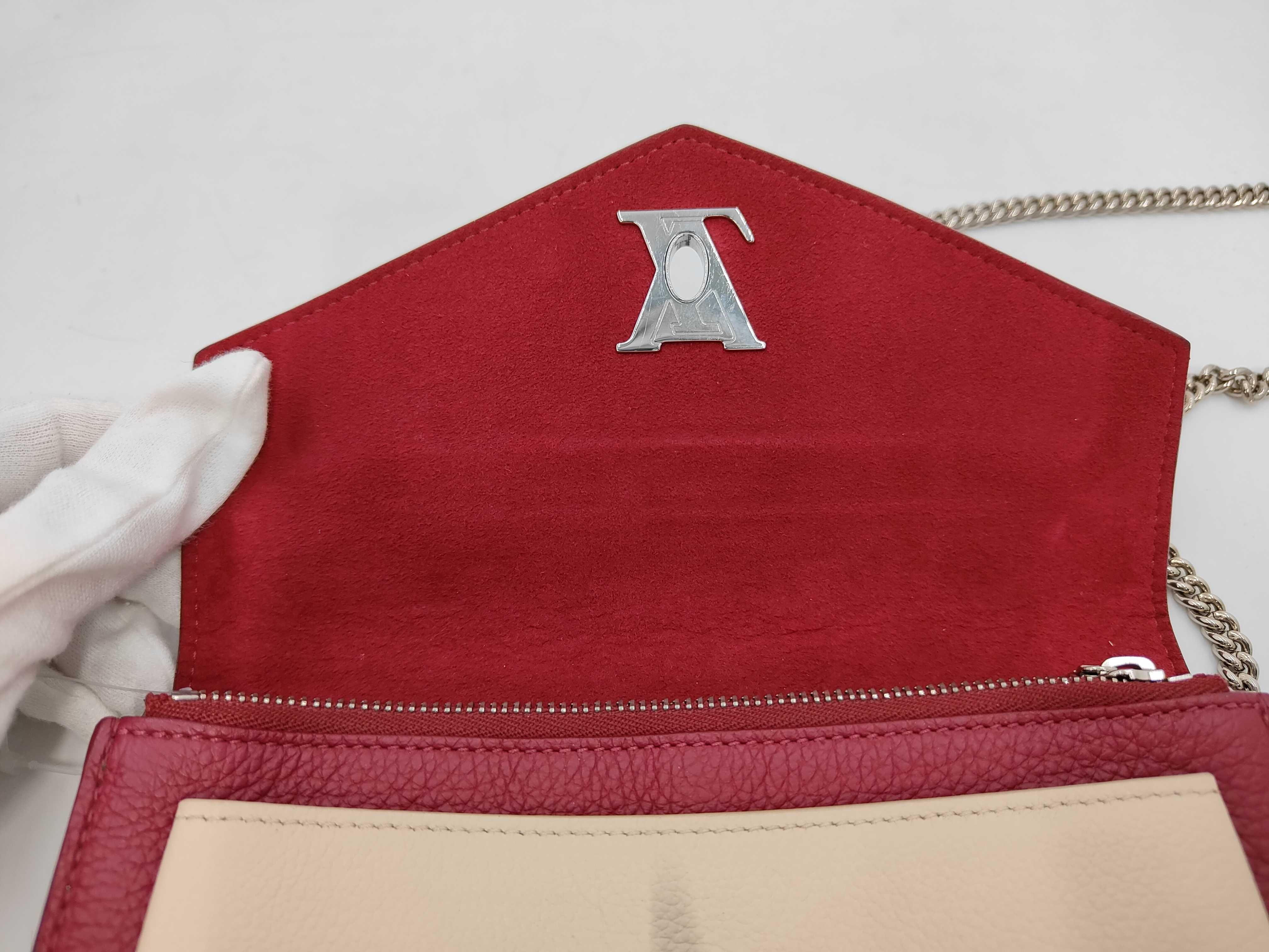 Lockme Shoulder Bag — view 8
