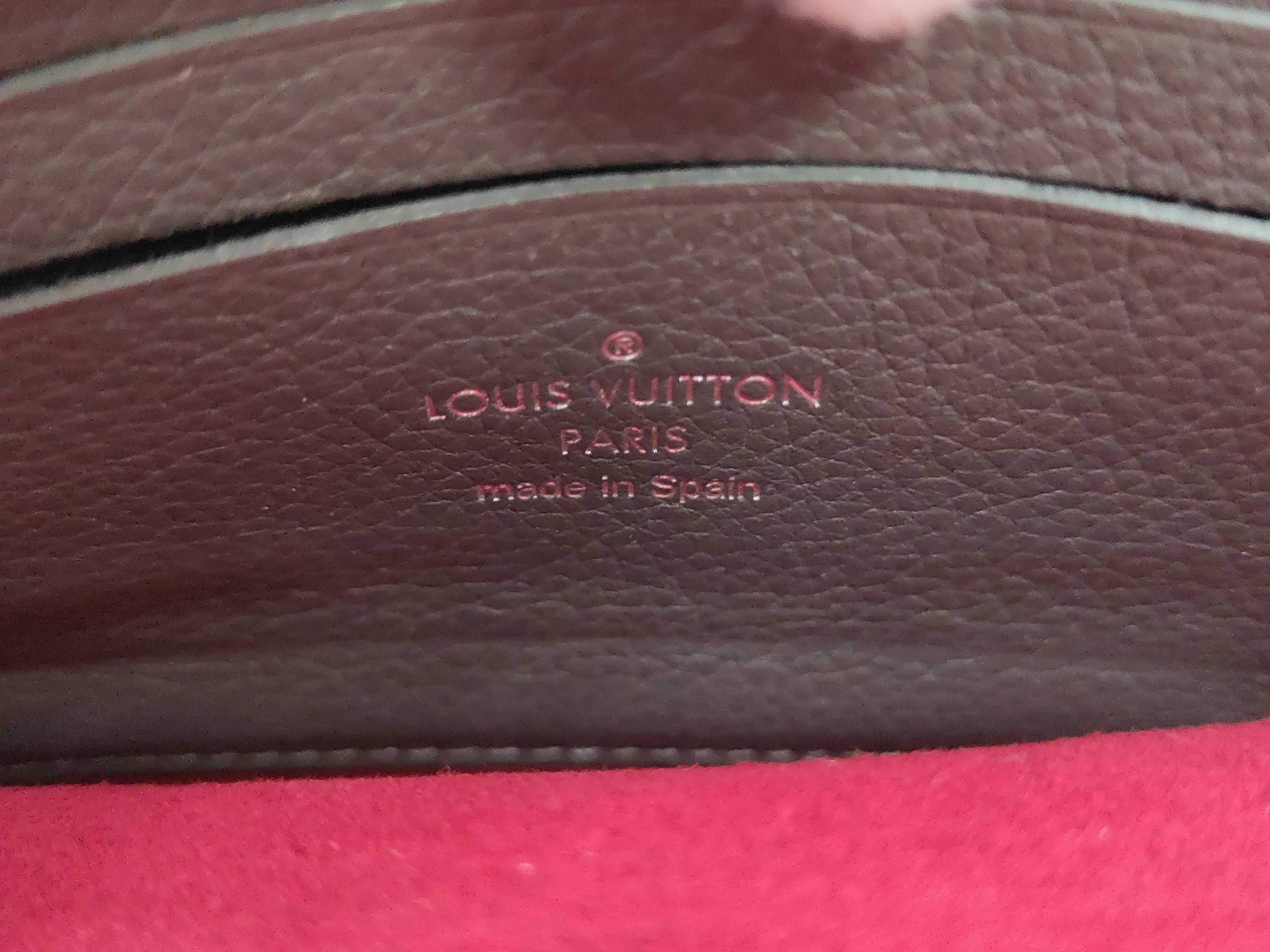 Lockme Shoulder Bag — view 10