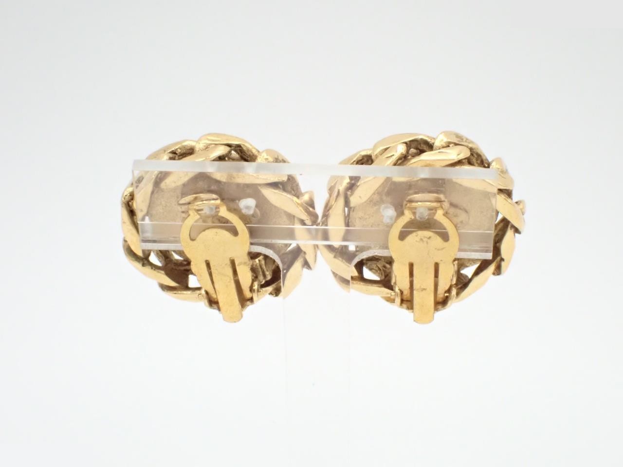 Earrings with Coco Mark design, gold. — view 2