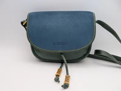 Velázquez Shoulder Bag