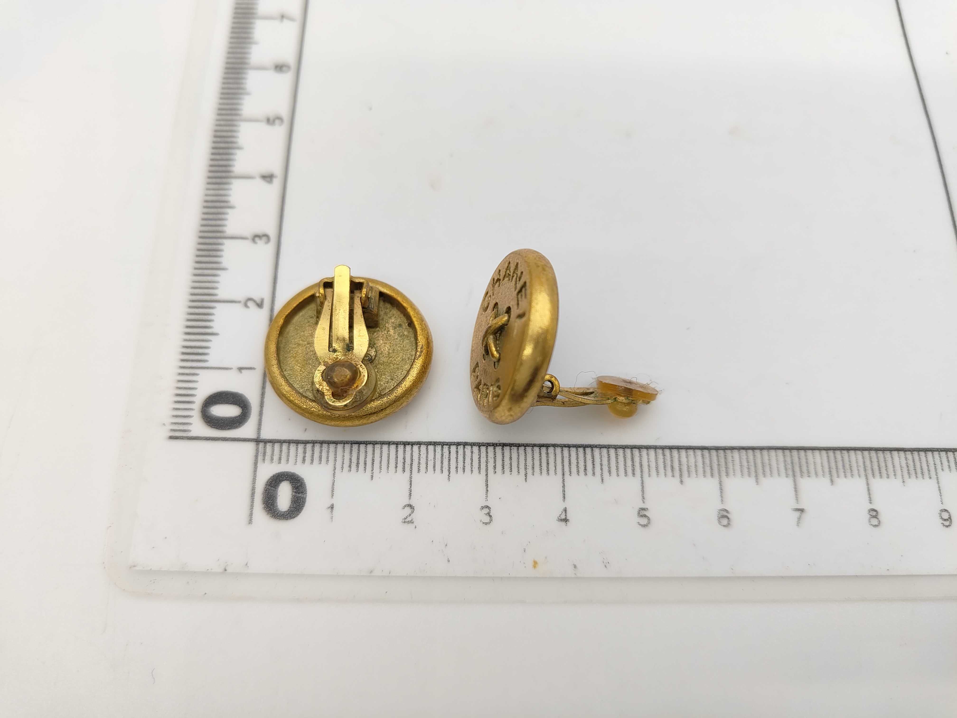Button Motif Earrings/94A — view 6