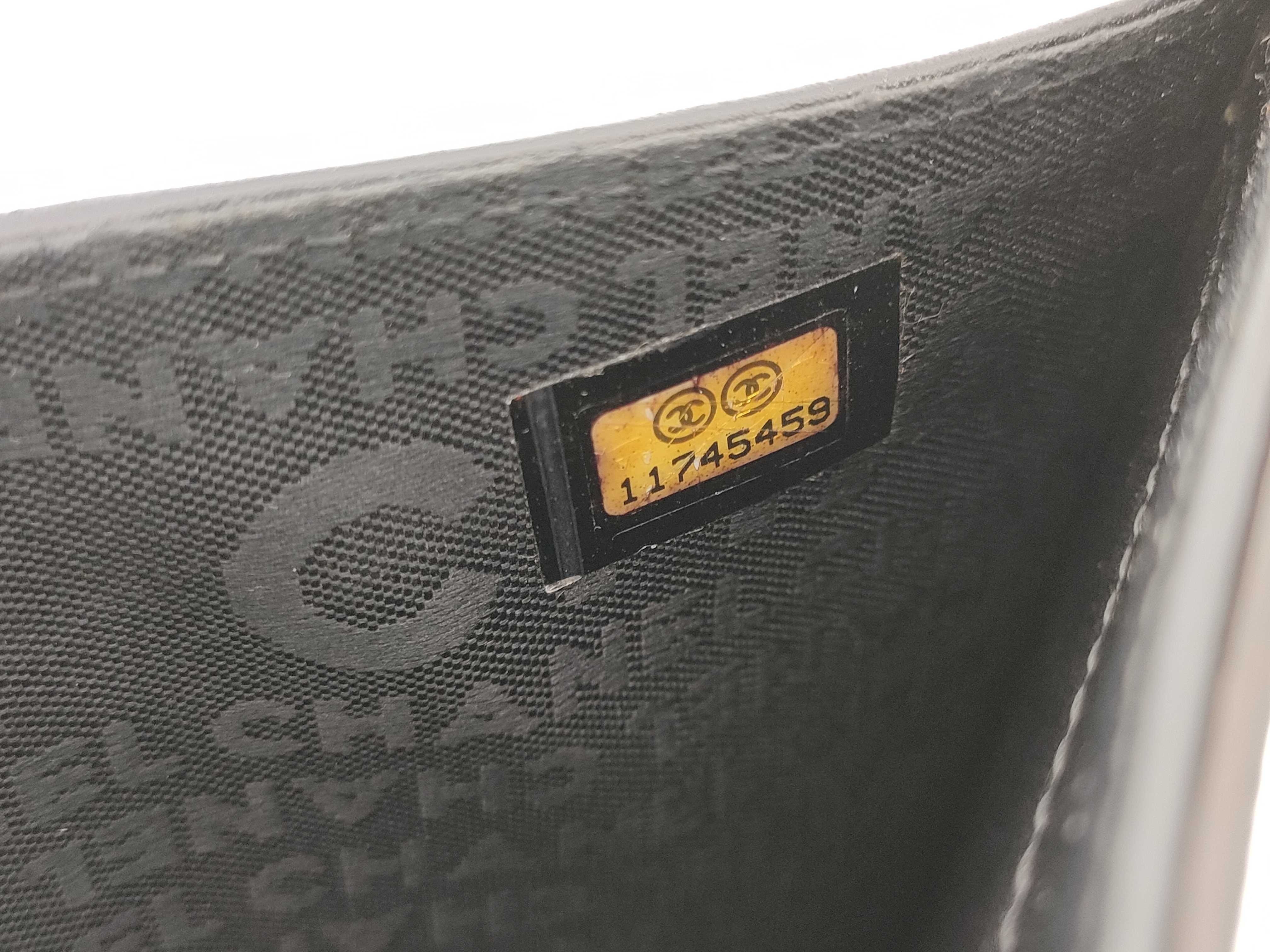 patent leather wallet, serial number 11 — view 10