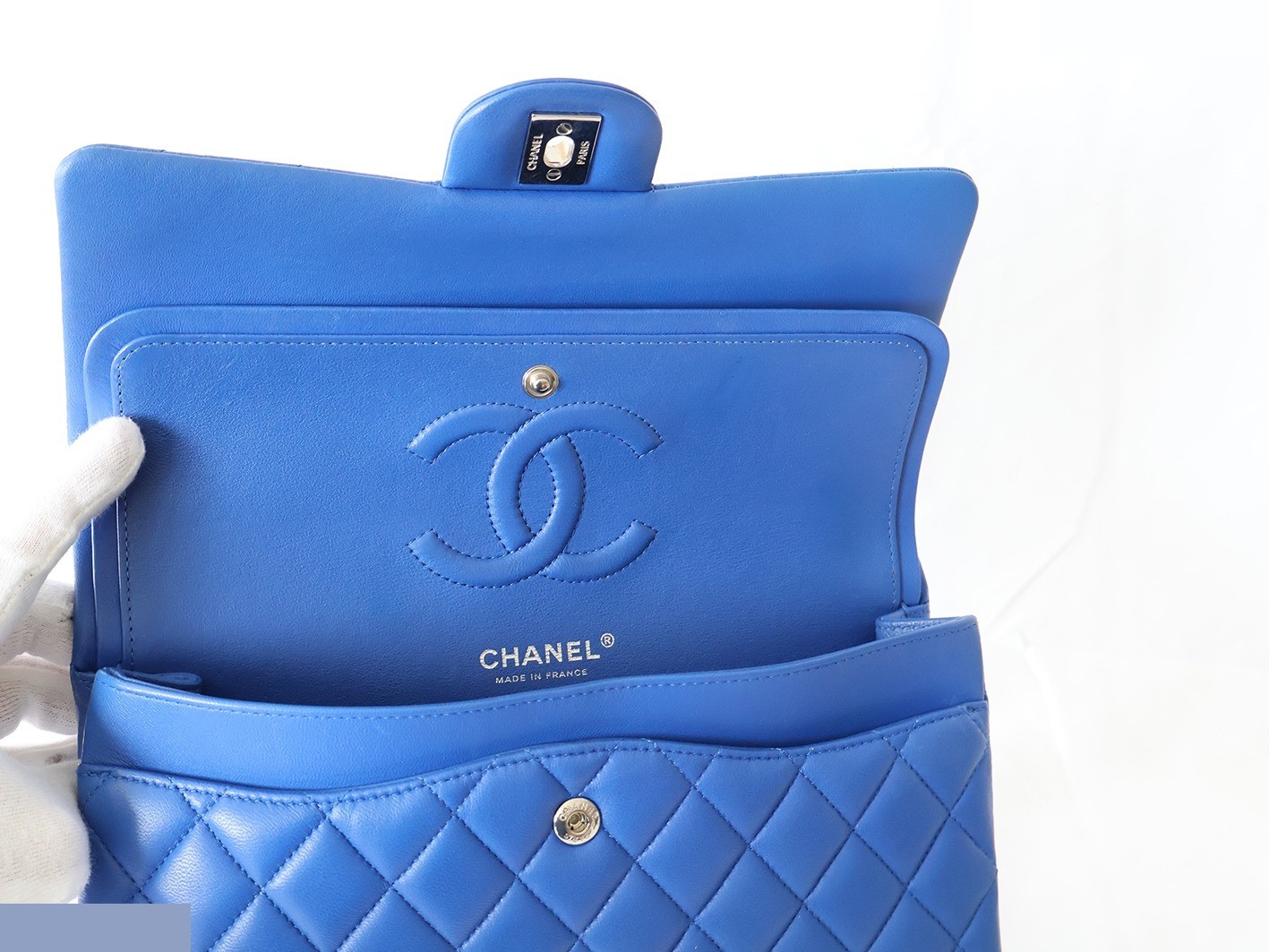 Matelassé 25 Lambskin Double Flap Double Chain Shoulder Bag, Blue — view 11