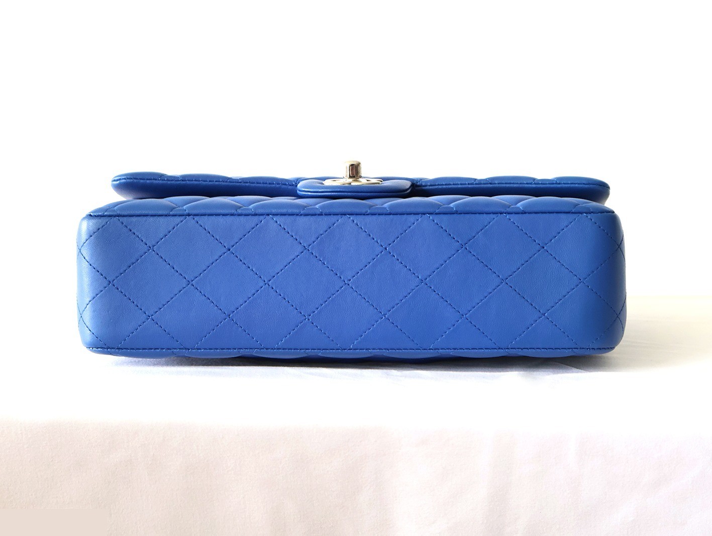Matelassé 25 Lambskin Double Flap Double Chain Shoulder Bag, Blue — view 5