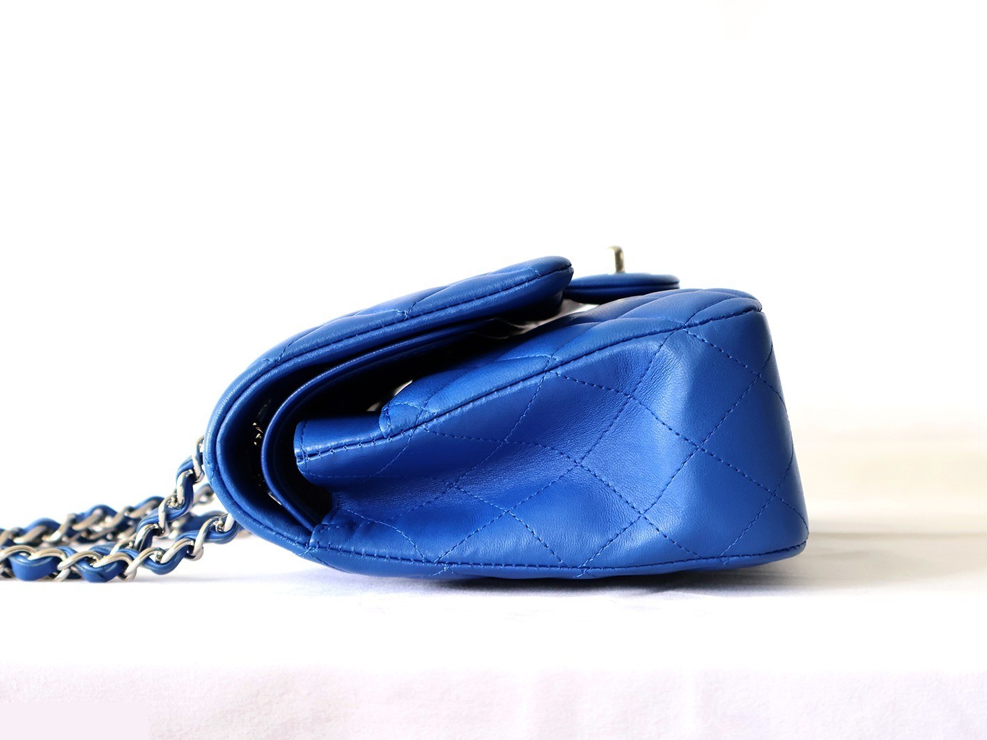 Matelassé 25 Lambskin Double Flap Double Chain Shoulder Bag, Blue — view 6