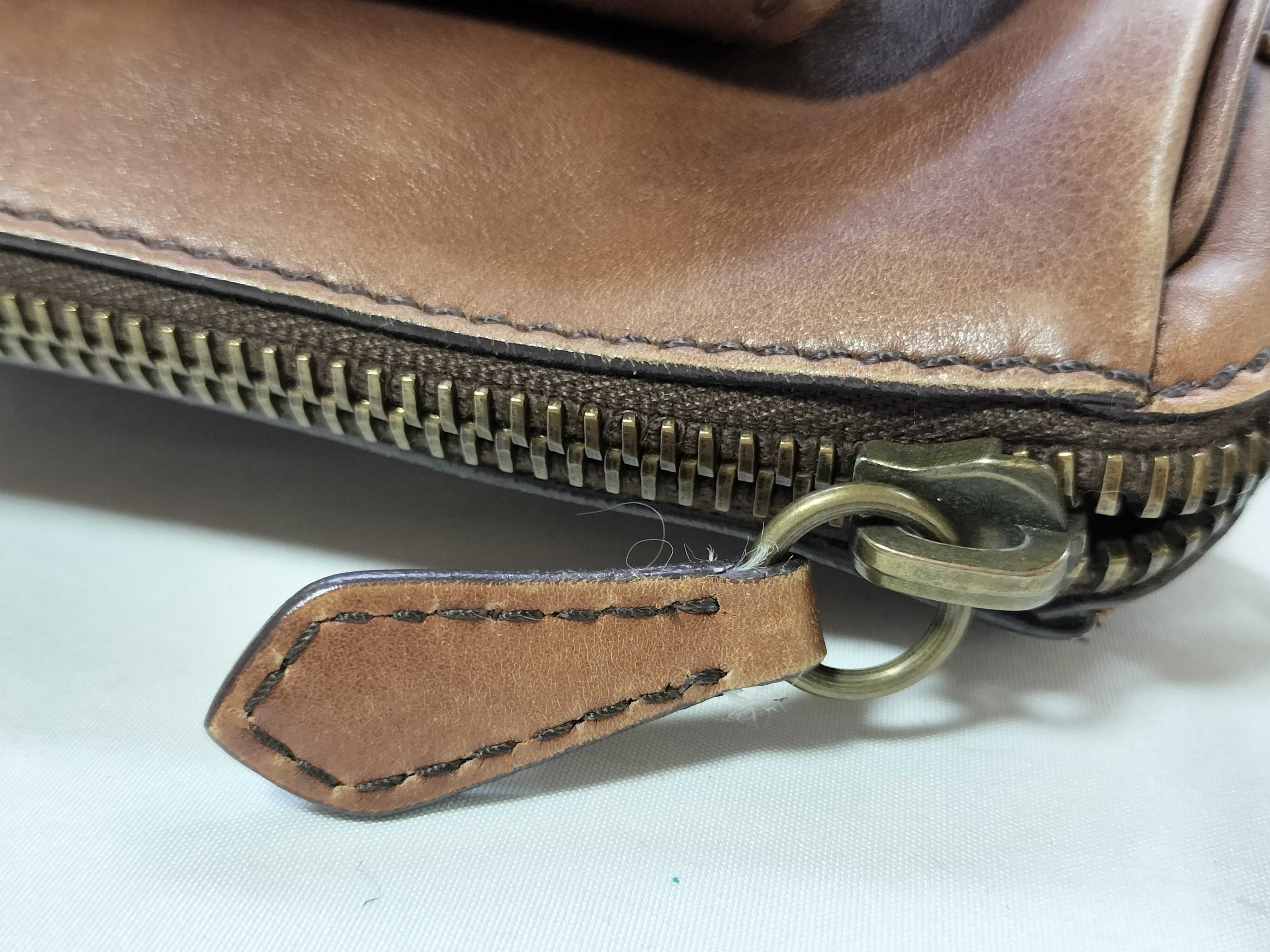 One-Shoulder Shoulder Bag — view 8