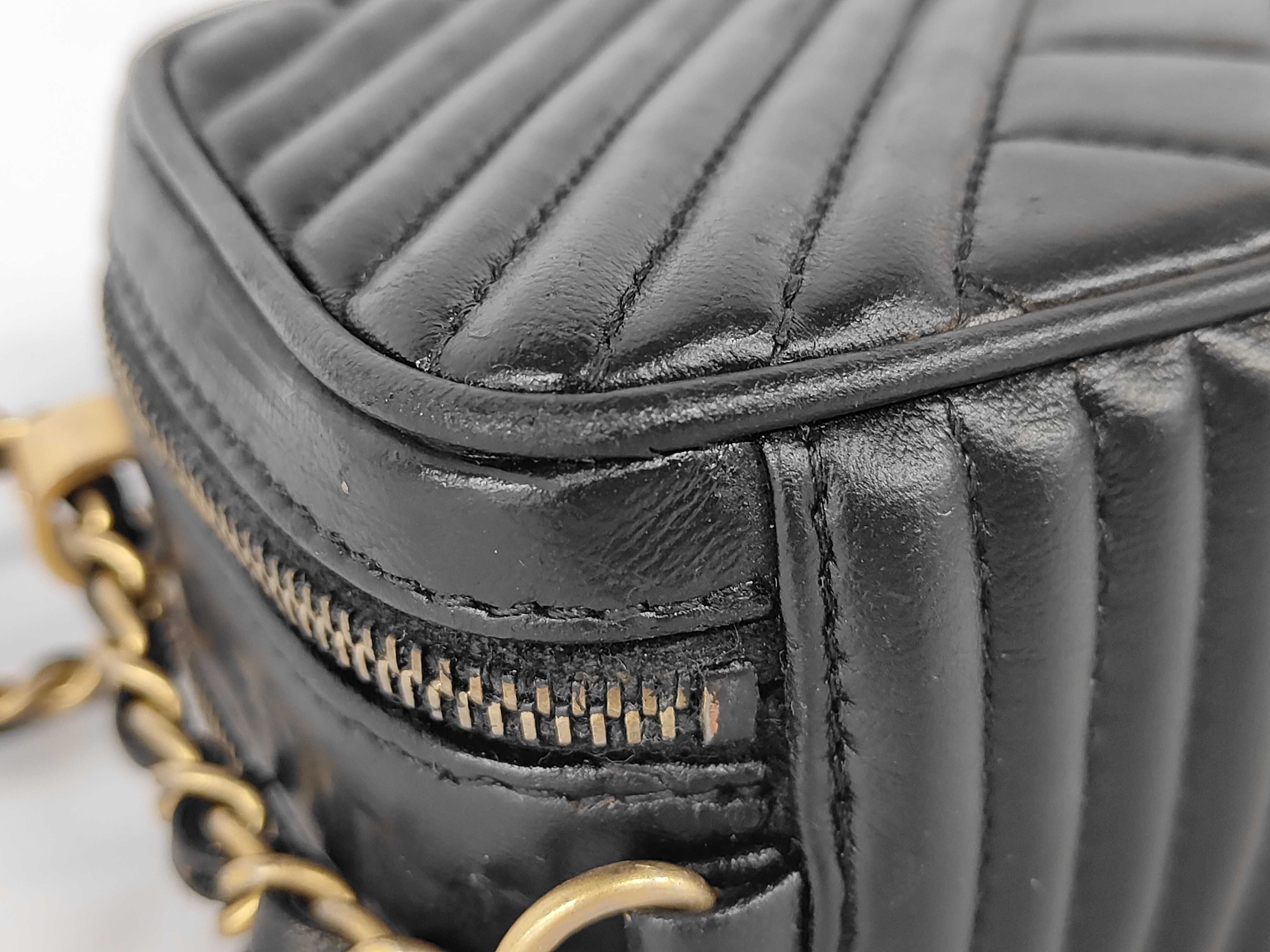 Matelassé Coco Charm Single Chain Shoulder Bag — view 7