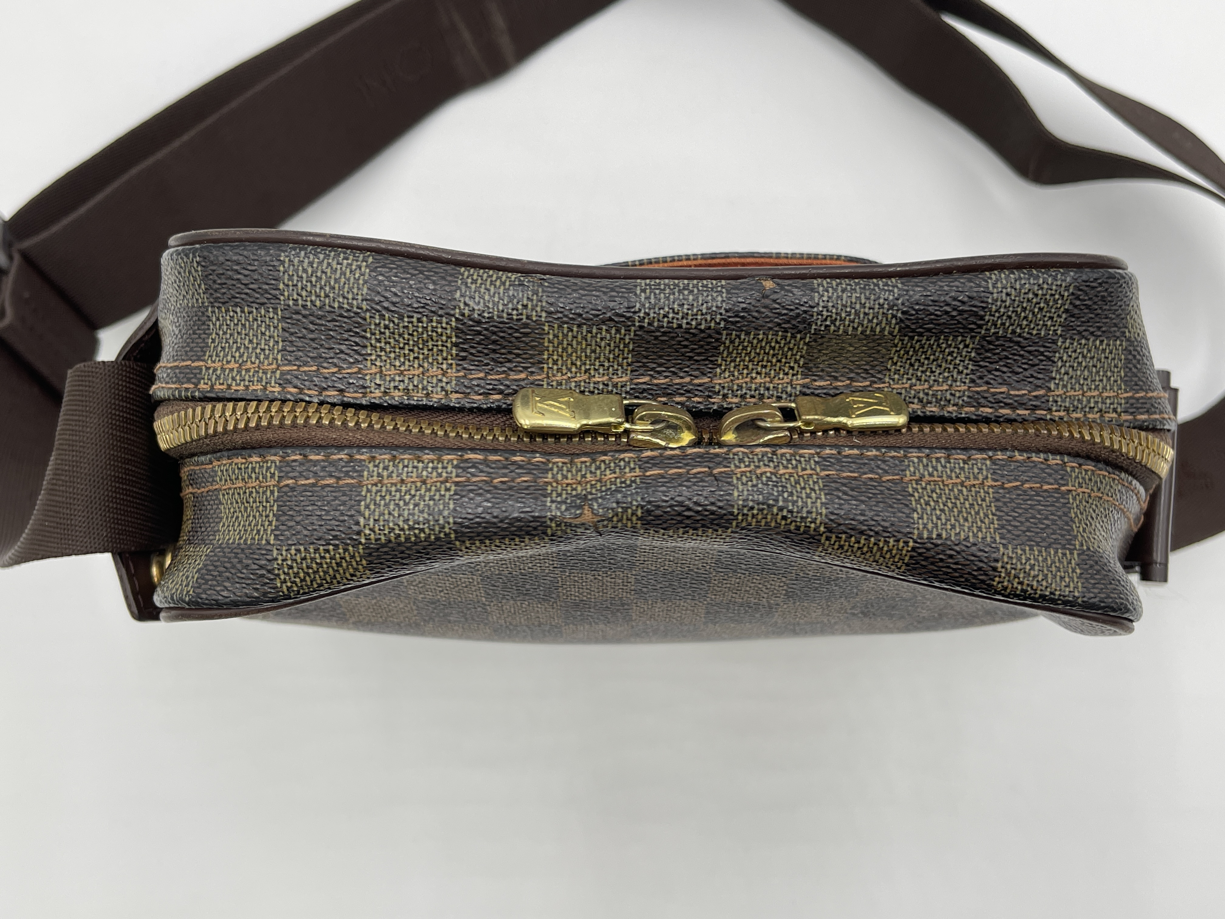 Damier Olaf PM N41442 MI0015 Shoulder Bag — view 5