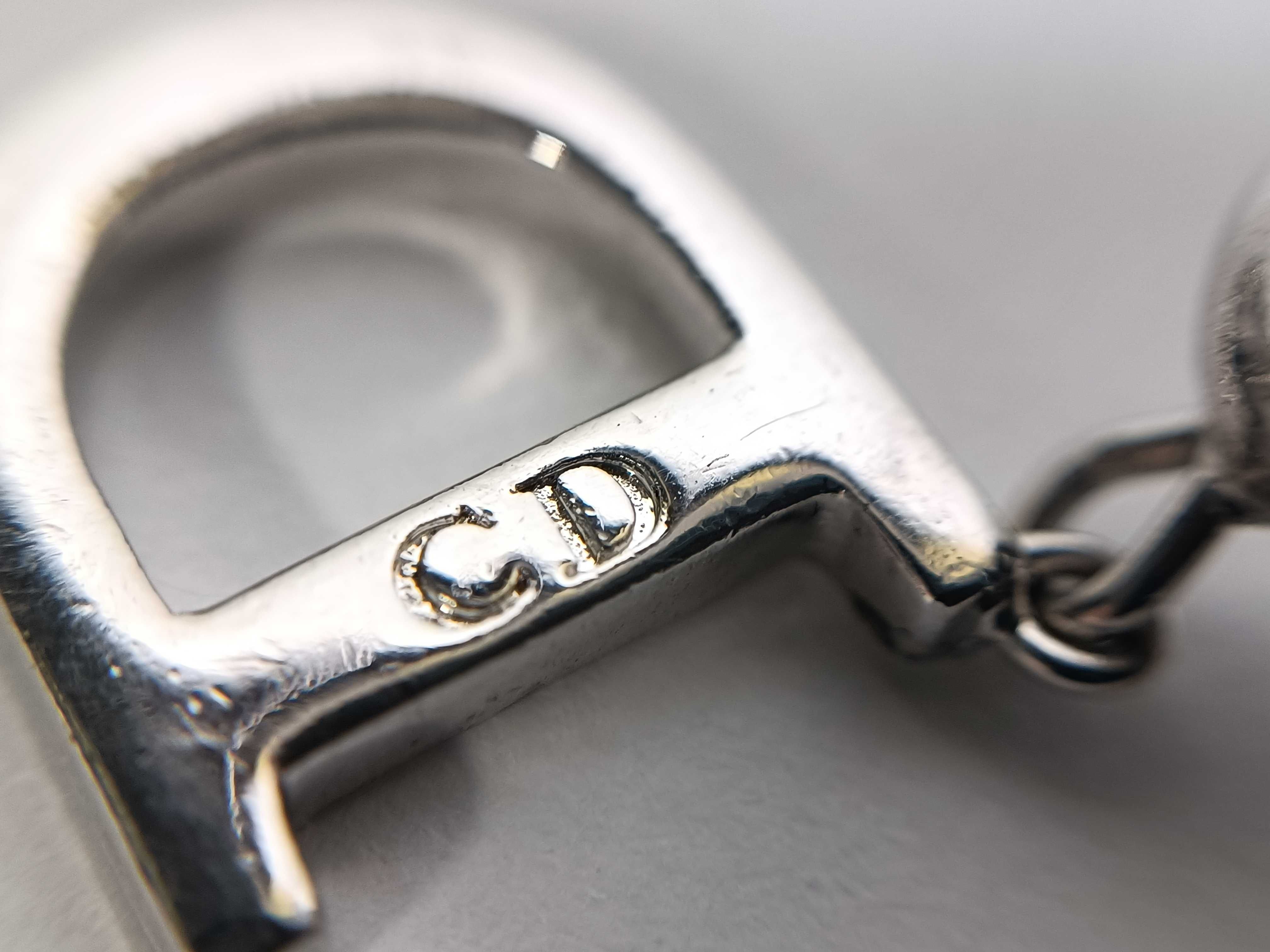 SV D mark earrings — view 4